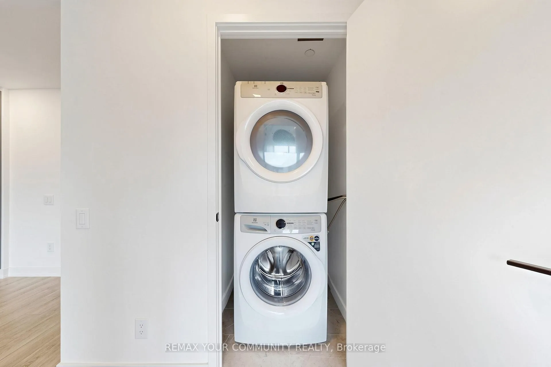 Photo 26 of Unit 507, 609 Sherbourne Street E, Toronto, North St. James Town — HOMEH