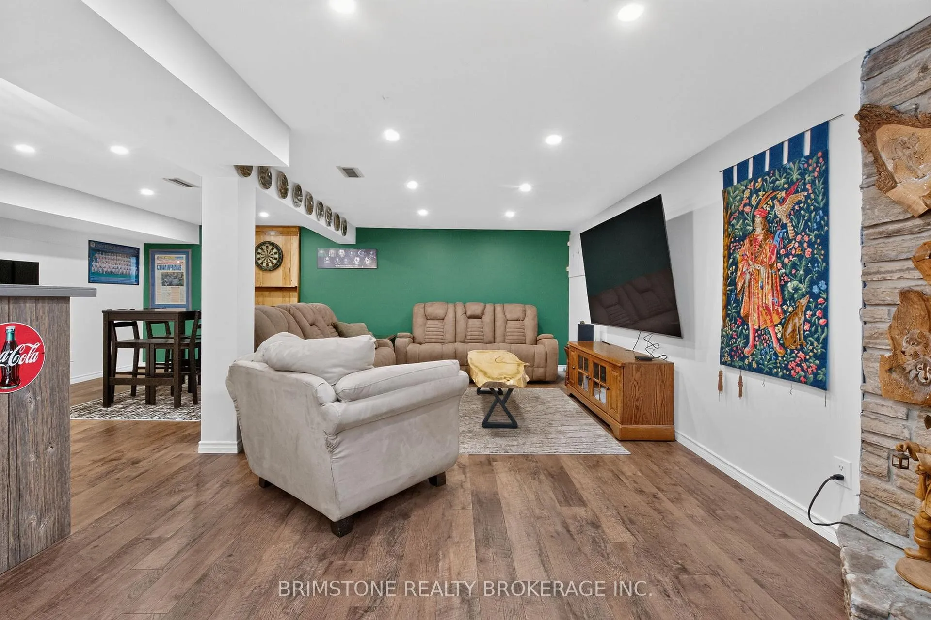 Photo 18 of 22 Lonsdale Place, Barrie, Grove East — HOMEH