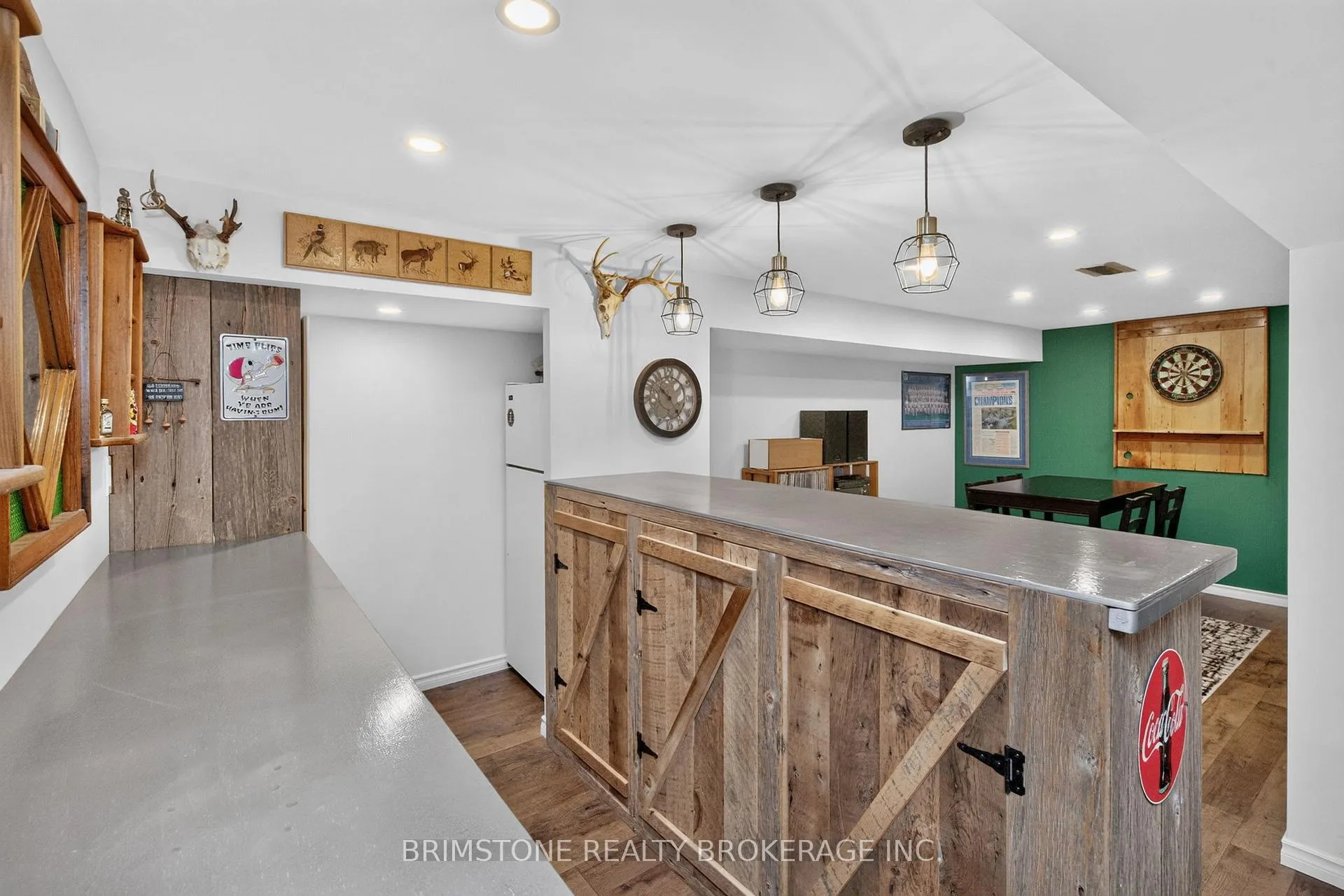 Photo 25 of 22 Lonsdale Place, Barrie, Grove East — HOMEH