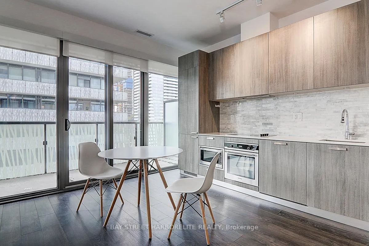 Photo 5 of Unit 4507, 50 Charles Street E, Toronto, Bay Street Corridor — HOMEH