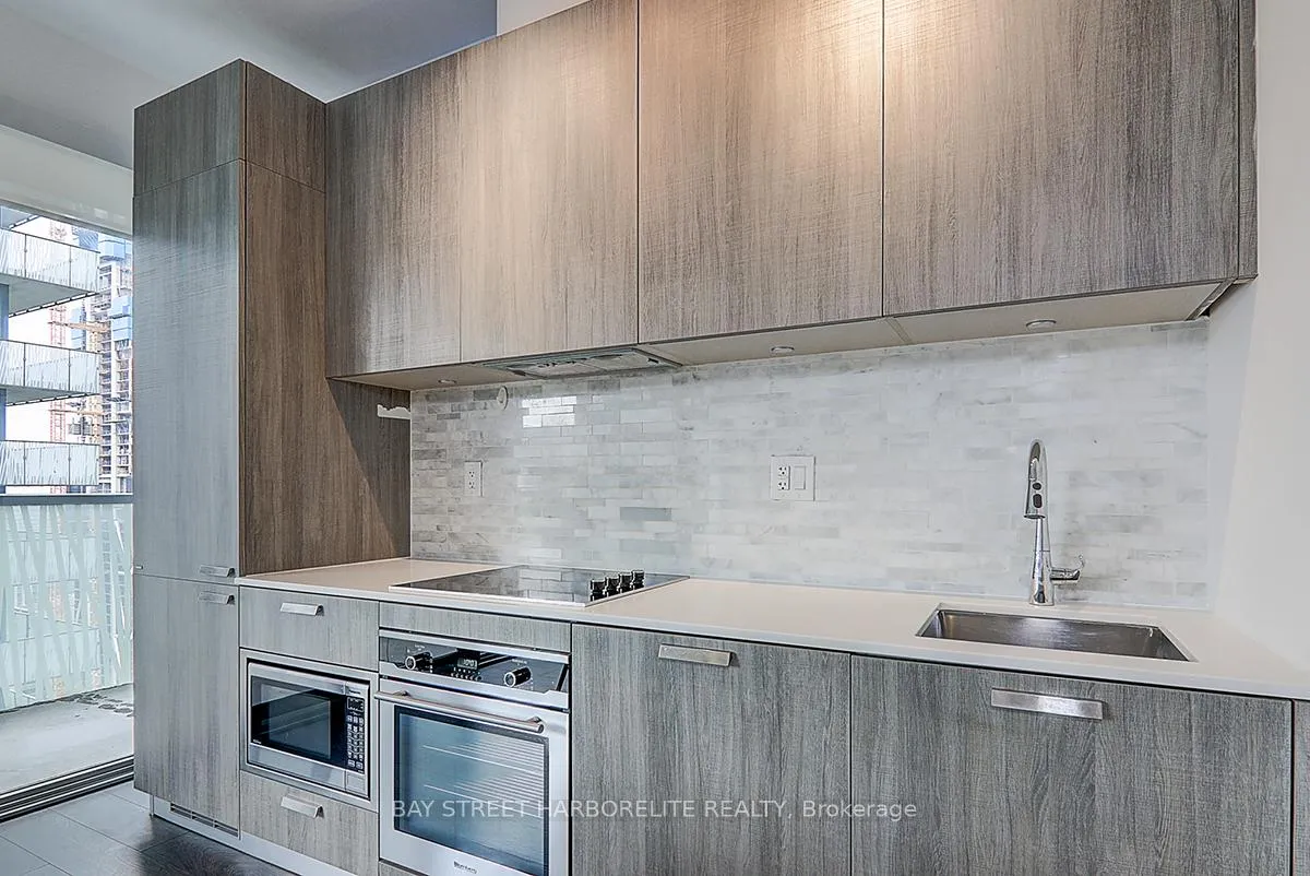 Photo 8 of Unit 4507, 50 Charles Street E, Toronto, Bay Street Corridor — HOMEH