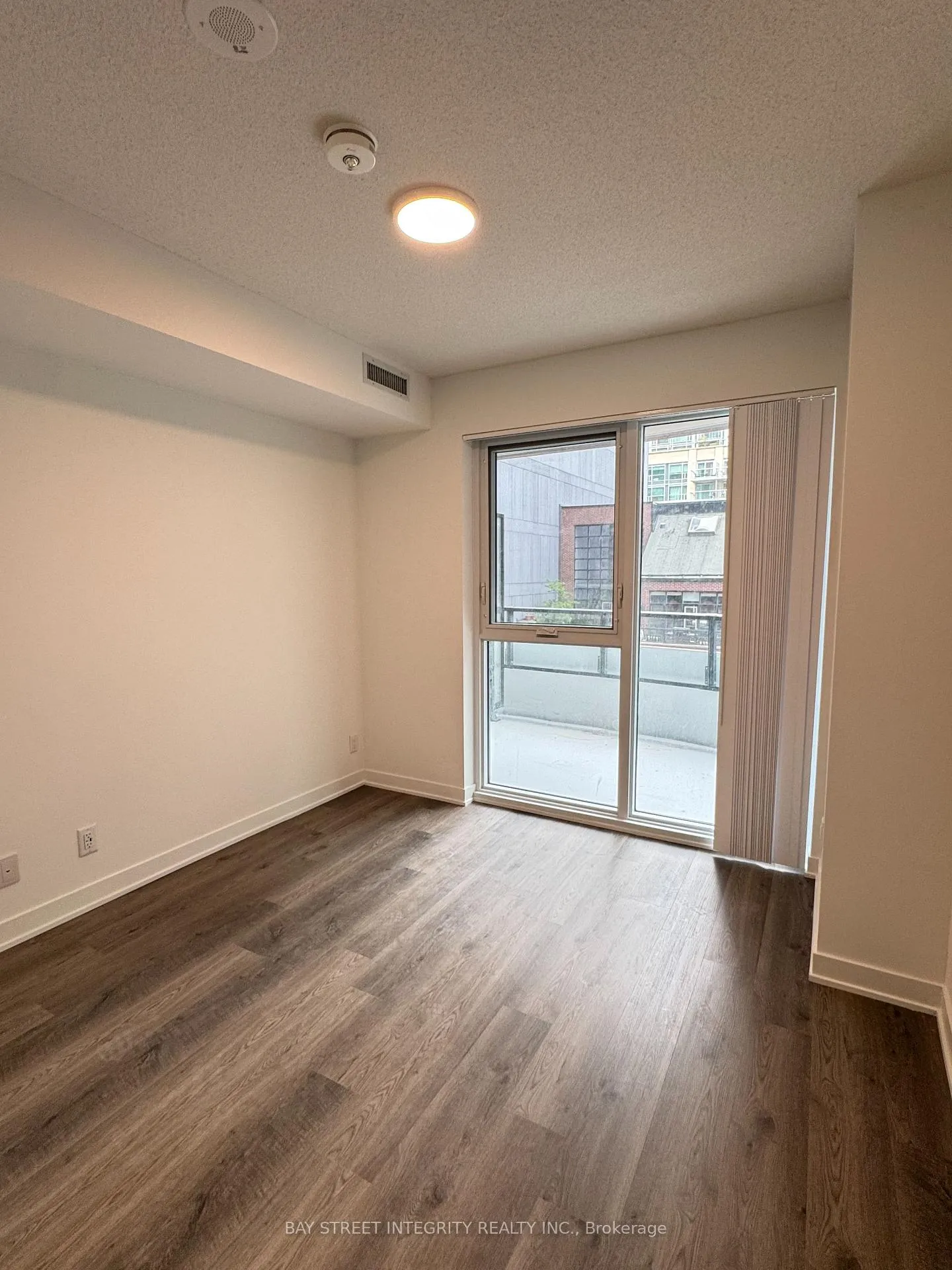 Photo 7 of Unit 803, 180 Front Street E, Toronto, Moss Park — HOMEH