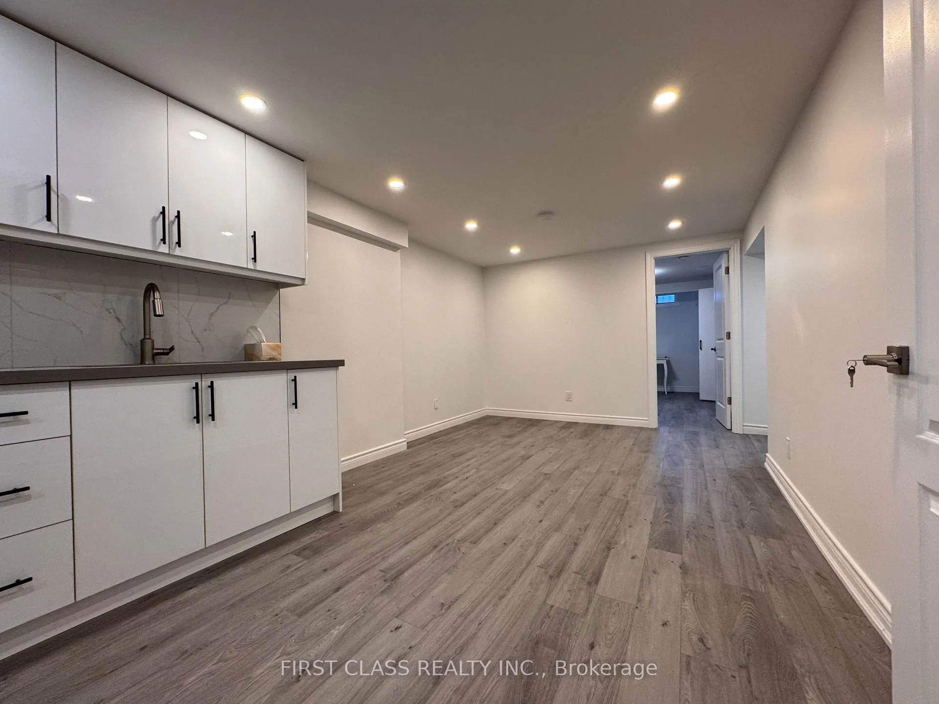 Photo 5 of 2793 Lindholm Crescent, Mississauga, Central Erin Mills — HOMEH