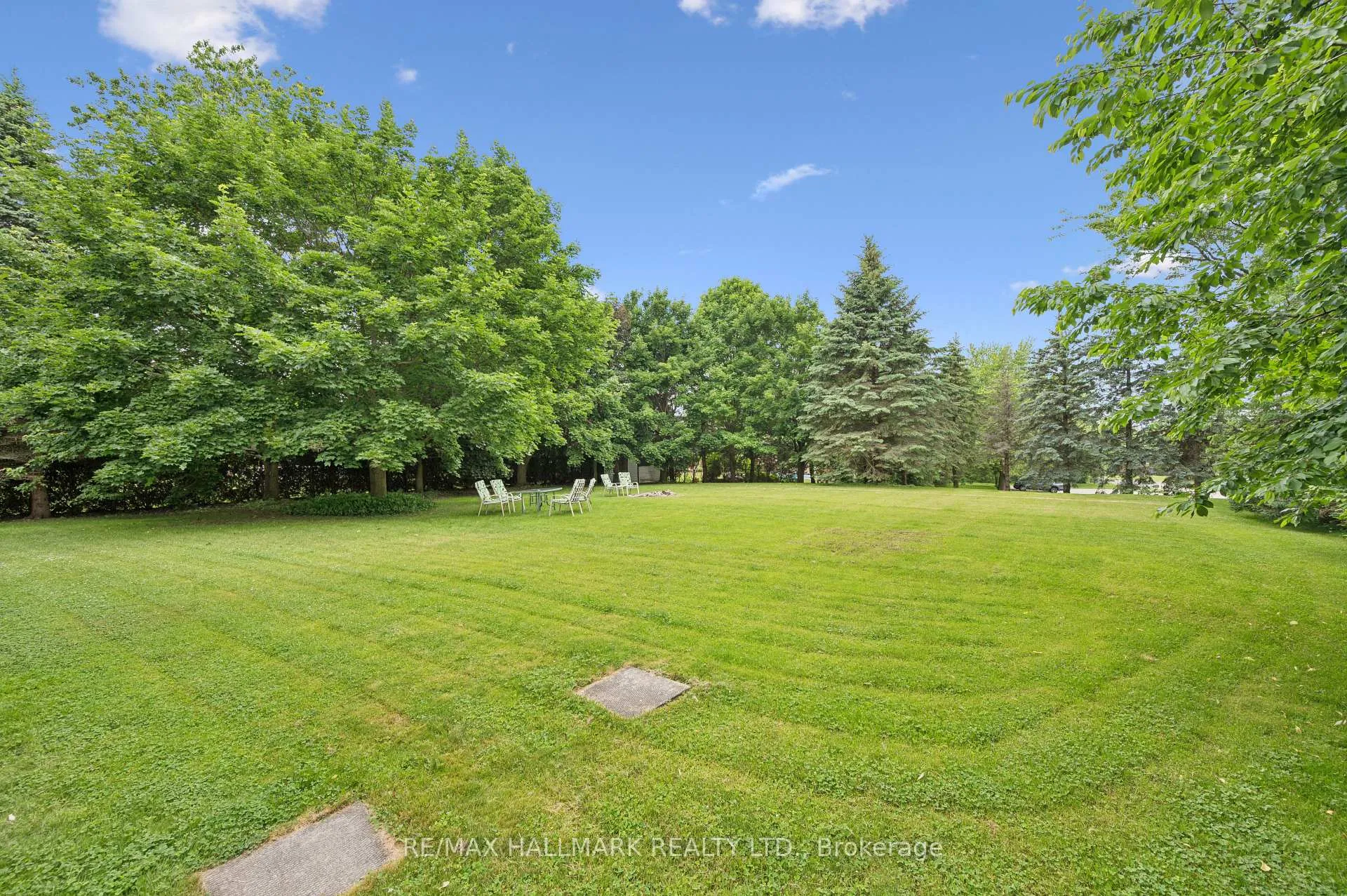 Photo 39 of 47 Dundee Avenue, Wilmot, New Dundee — HOMEH