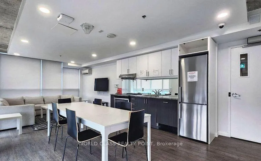 Photo 16 of Unit 633, 1900 Simcoe Street N, Oshawa, Samac — HOMEH