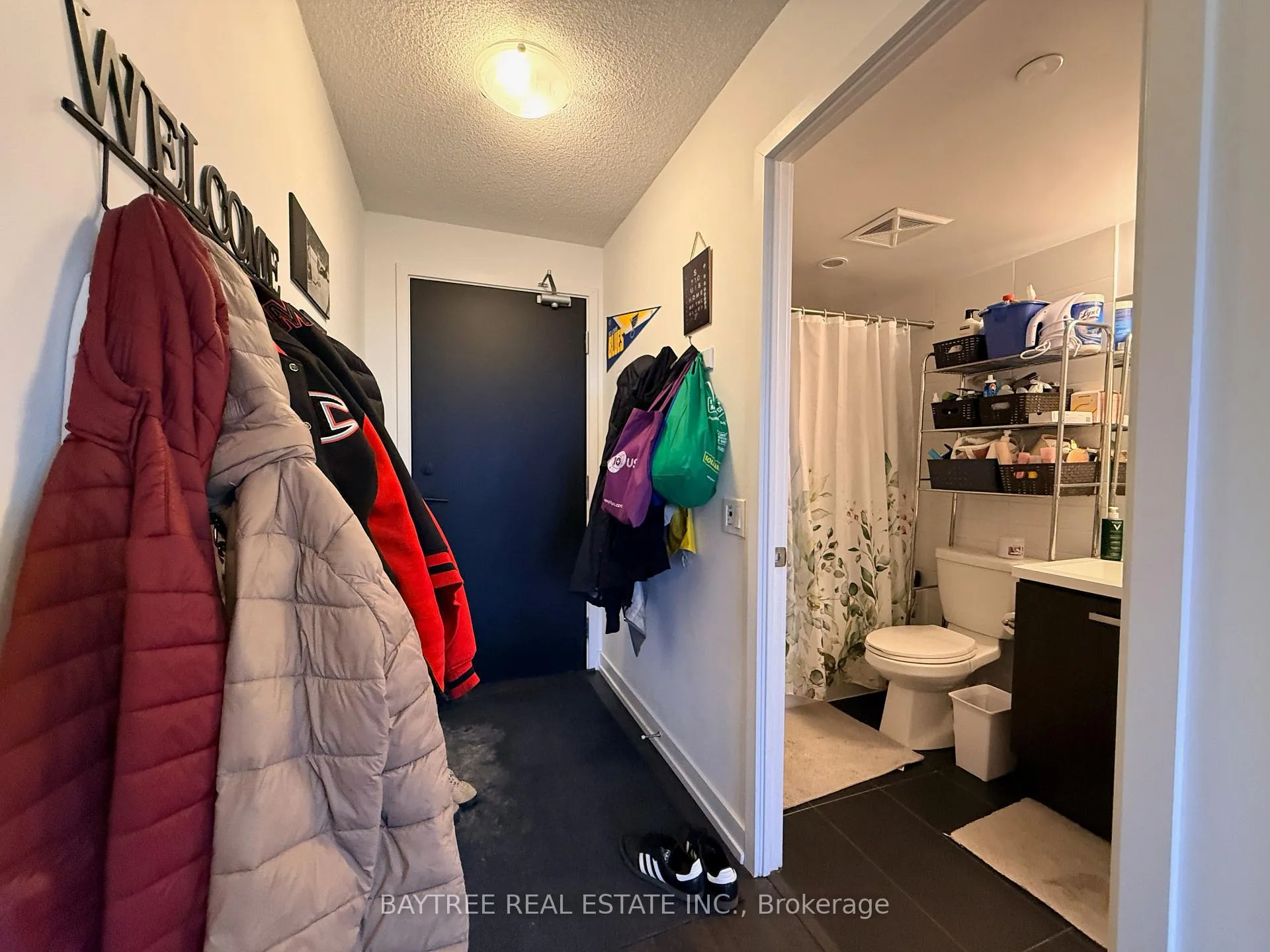 Photo 6 of Unit 416, 125 Redpath Avenue, Toronto, Mount Pleasant West — HOMEH