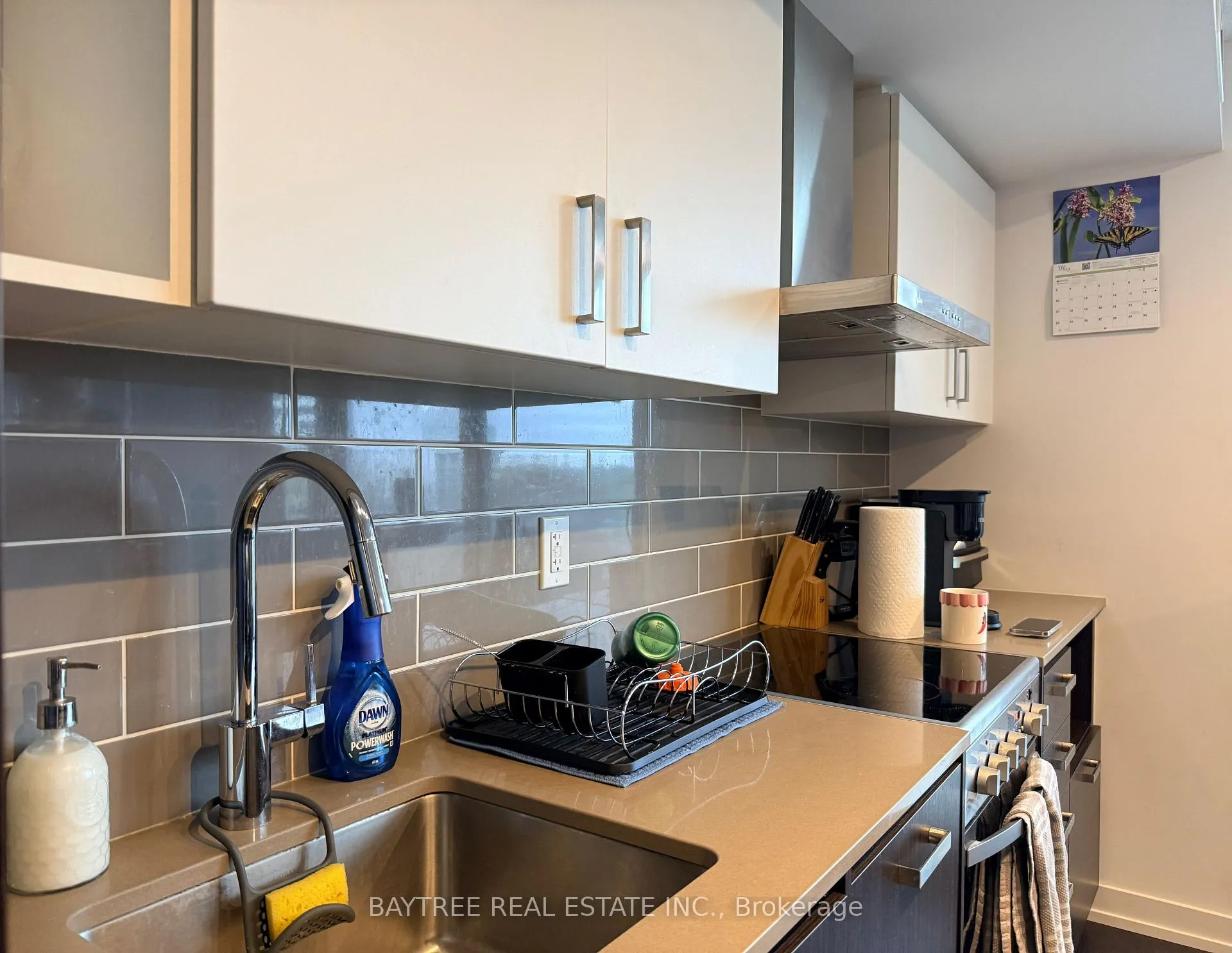 Photo 10 of Unit 416, 125 Redpath Avenue, Toronto, Mount Pleasant West — HOMEH