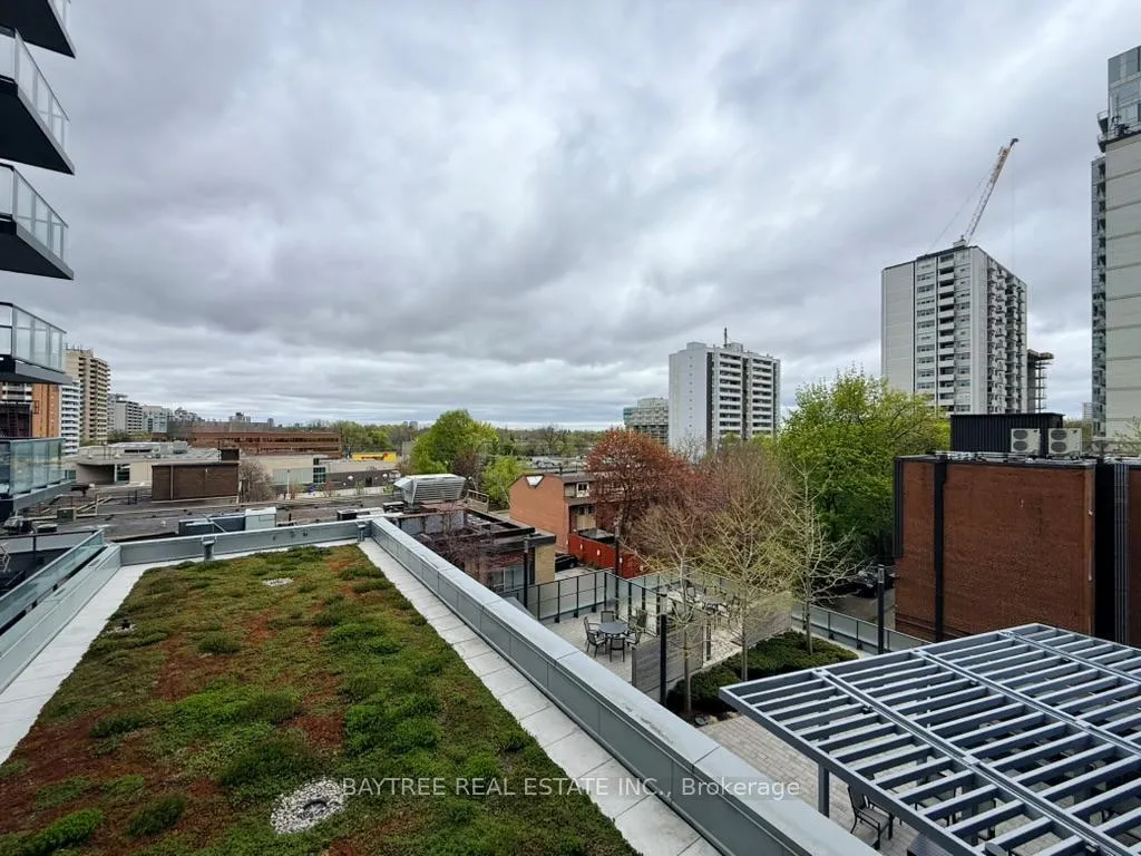 Photo 13 of Unit 416, 125 Redpath Avenue, Toronto, Mount Pleasant West — HOMEH