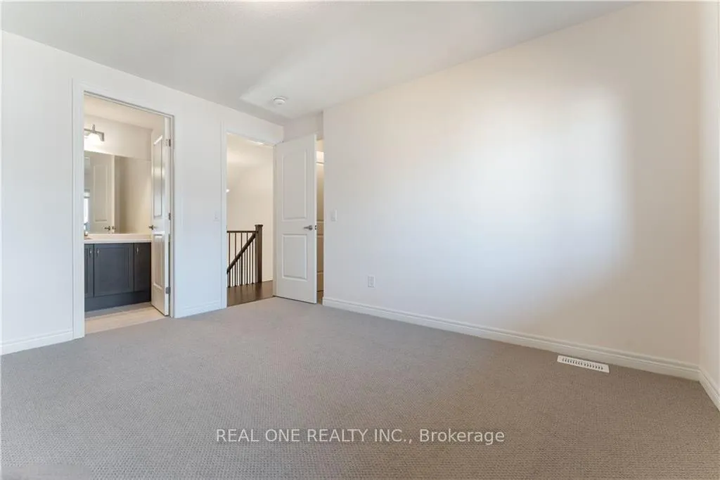 Photo 23 of 335 Raymond Road, Hamilton, Meadowlands — HOMEH