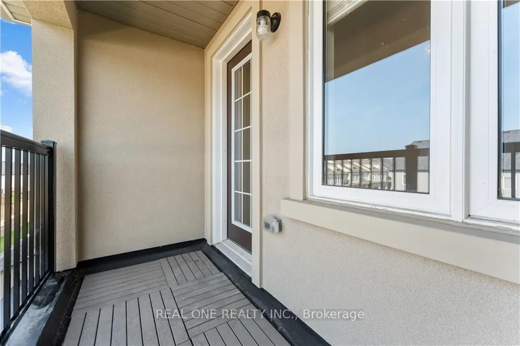 Photo 26 of 335 Raymond Road, Hamilton, Meadowlands — HOMEH