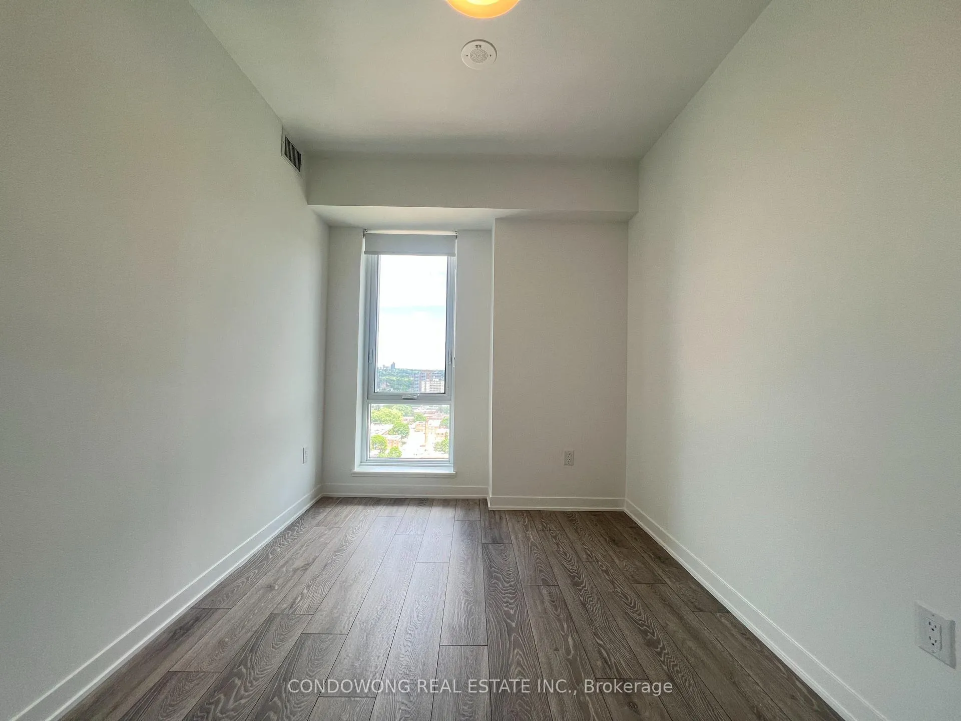 Photo 4 of Unit 1902, 10 Oak Street, Toronto, Regent Park — HOMEH