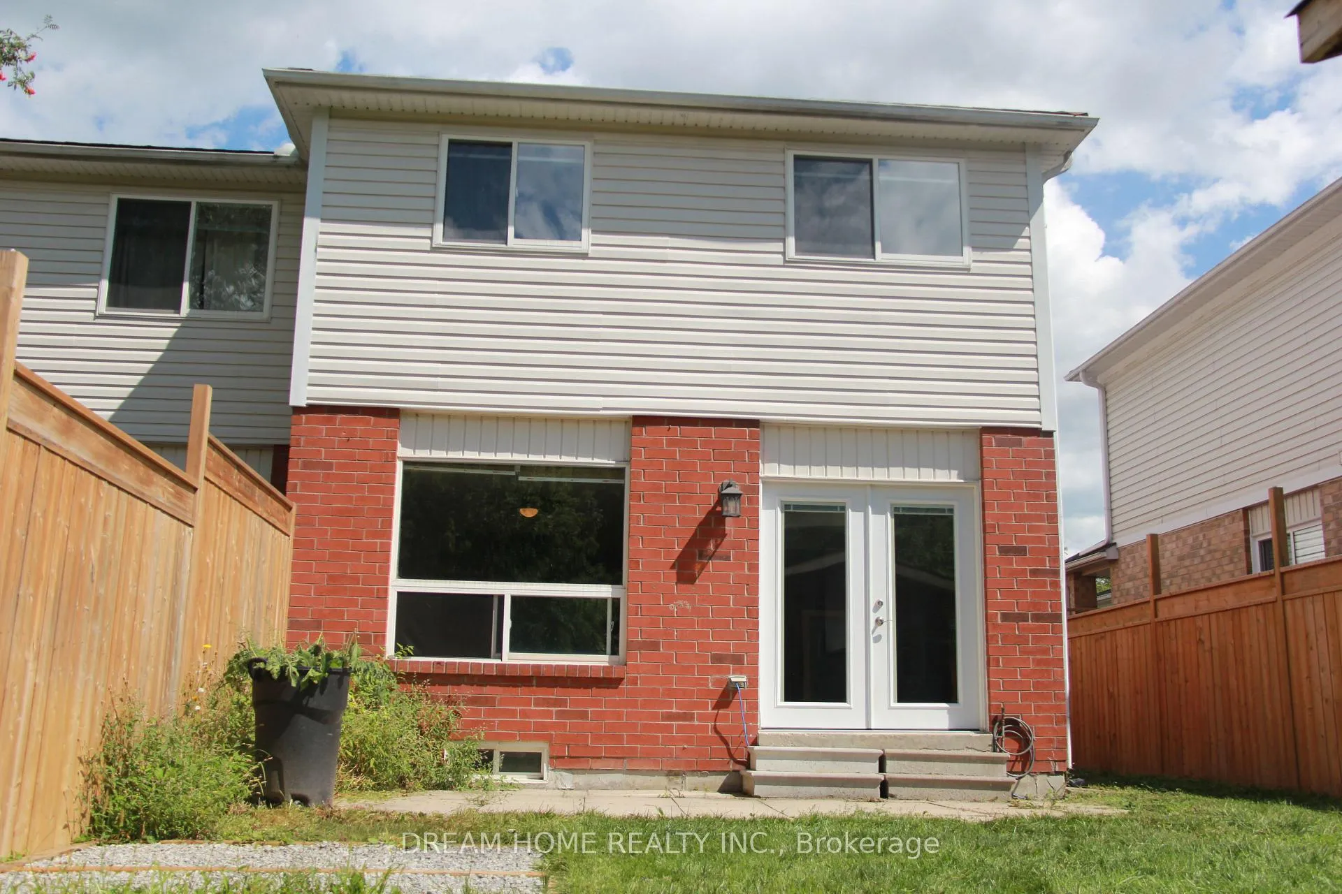 Photo 25 of 50 Pickett Crescent, Barrie, Painswick North — HOMEH
