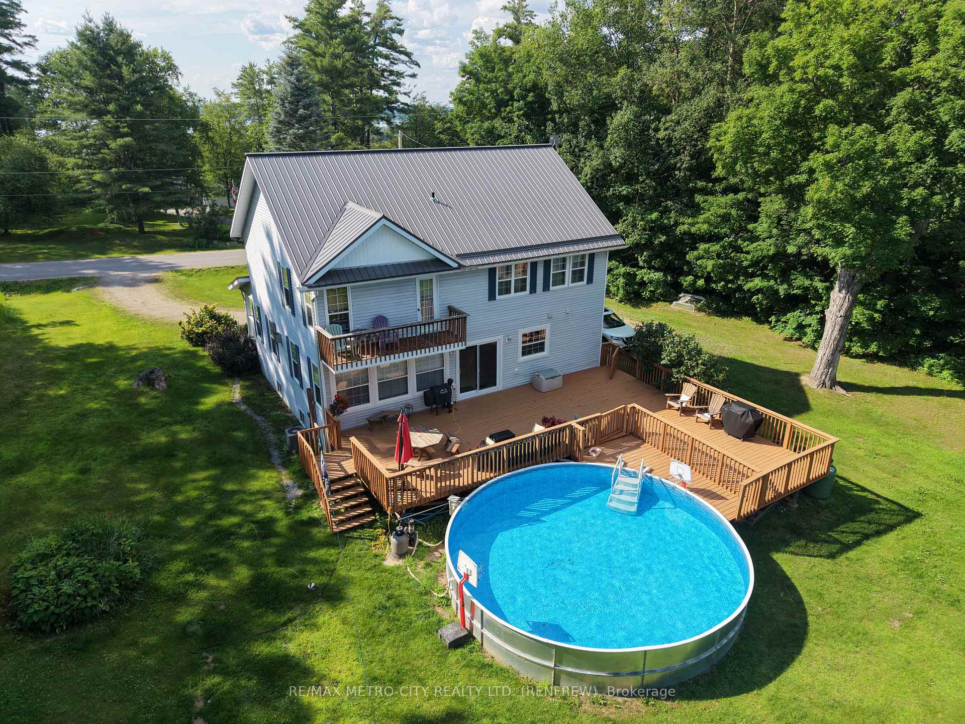 Photo 33 of 121 Pheasant Run, Greater Madawaska, Greater Madawaska — HOMEH