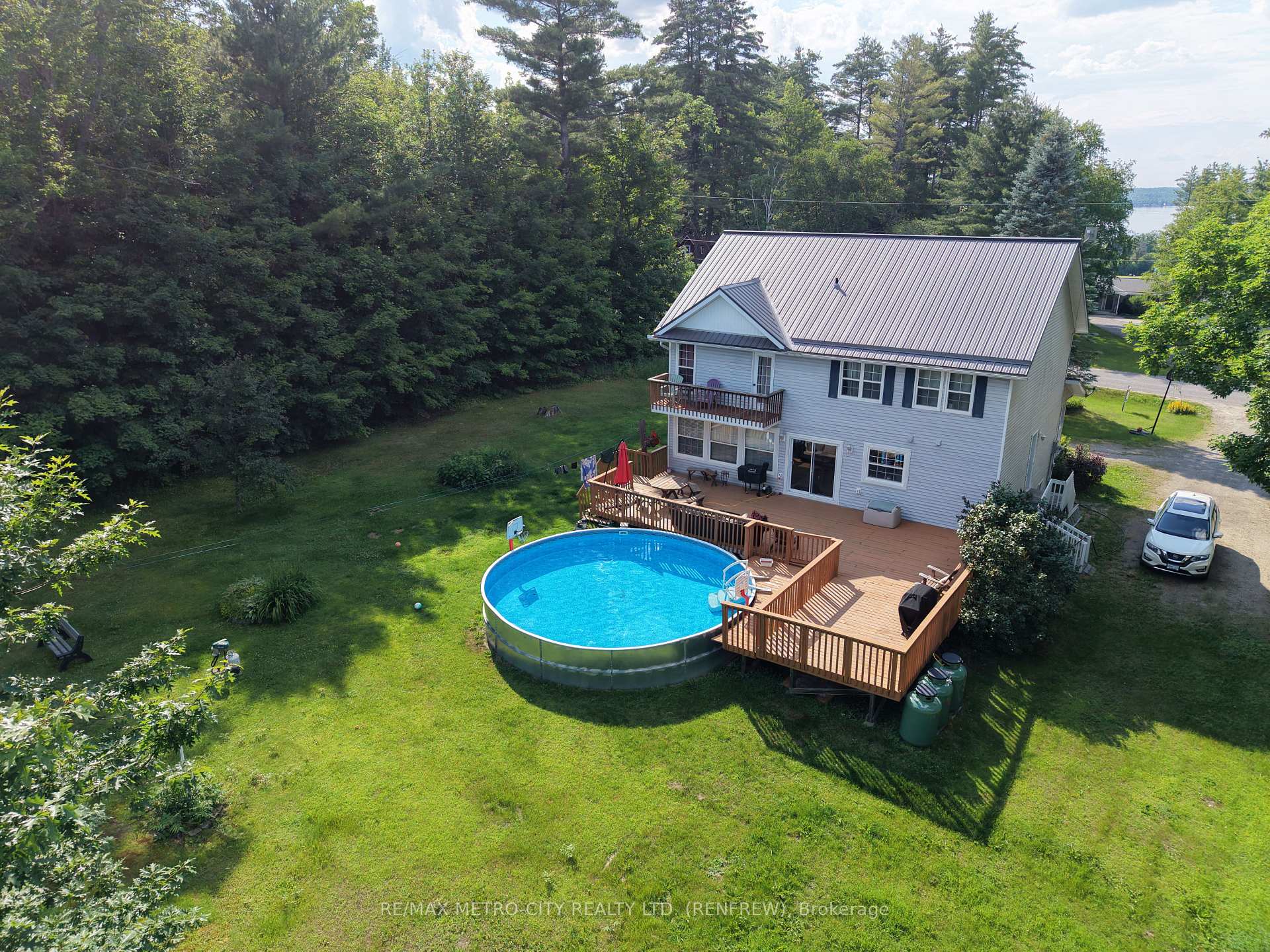 Photo 34 of 121 Pheasant Run, Greater Madawaska, Greater Madawaska — HOMEH