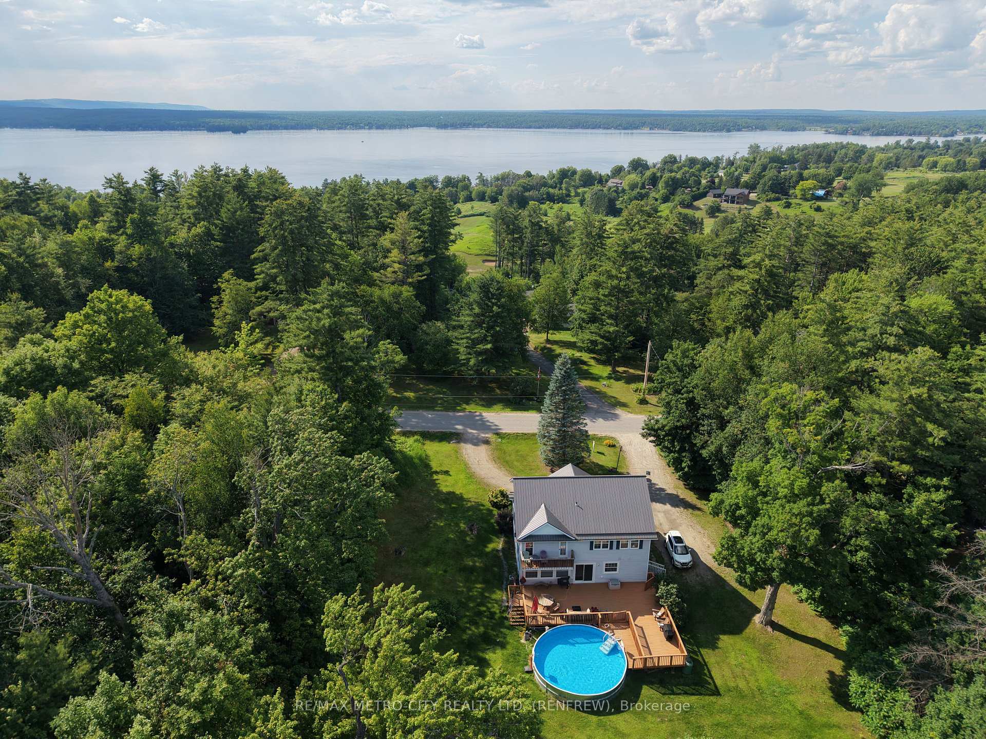 Photo 36 of 121 Pheasant Run, Greater Madawaska, Greater Madawaska — HOMEH