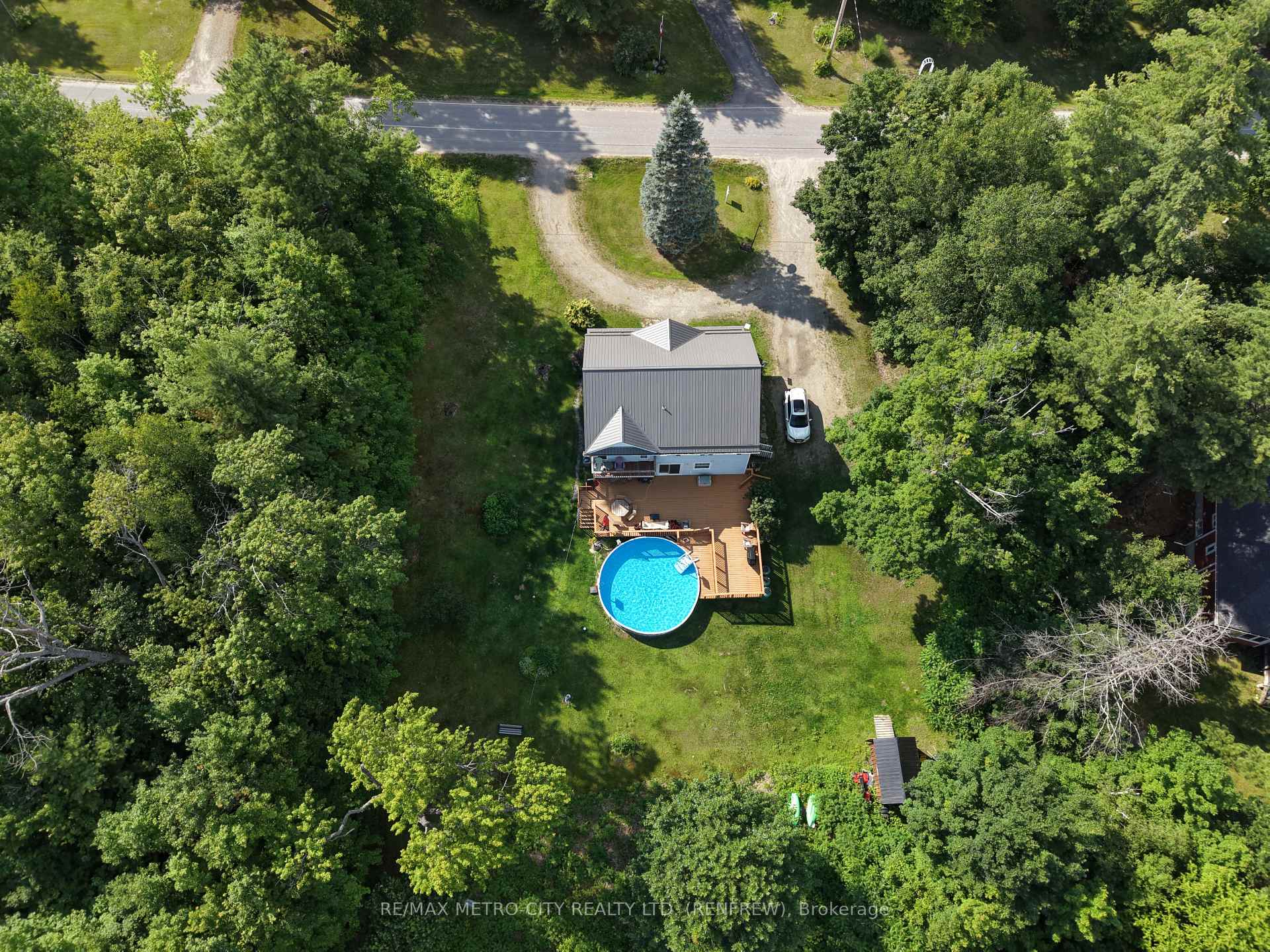 Photo 40 of 121 Pheasant Run, Greater Madawaska, Greater Madawaska — HOMEH