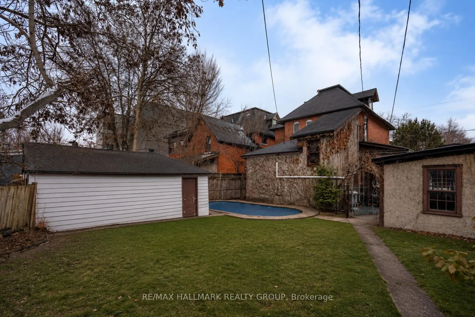 Photo 3 of 45 Russell Avenue, Ottawa, Sandy Hill — HOMEH