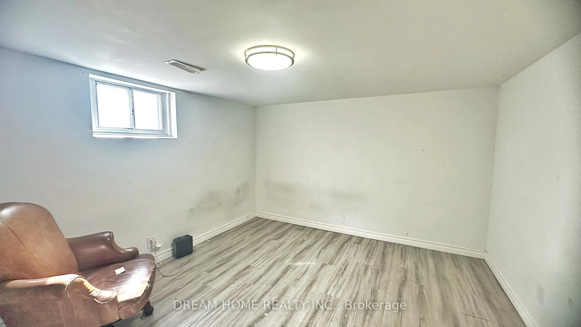 Photo 2 of Unit Basement A, 1018 Kennedy Road, Scarborough, Ionview — HOMEH