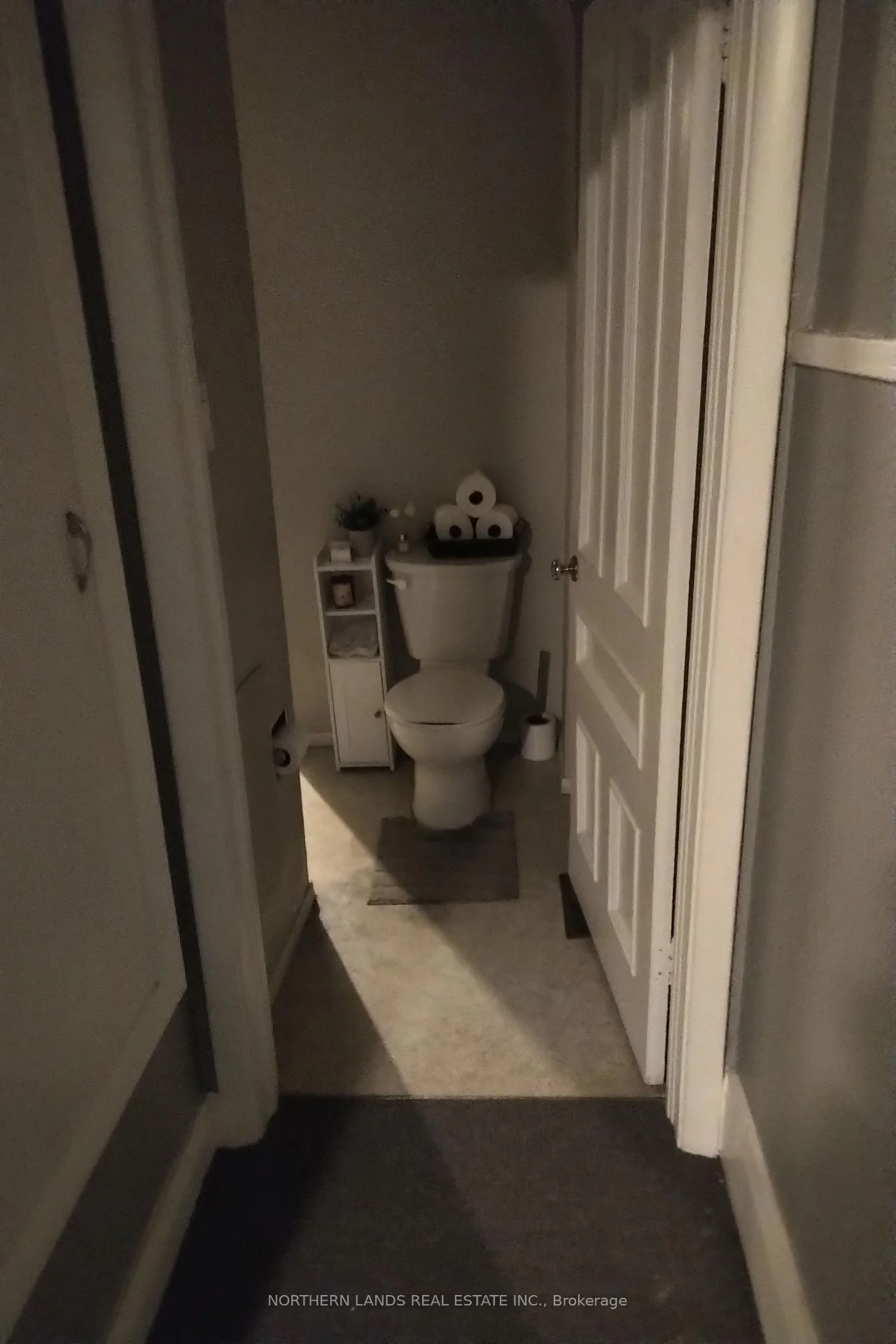 Photo 11 of Unit SECOND FLOOR APARTMENT, 104 Lock Street, Peterborough, Otonabee Ward 1 — HOMEH