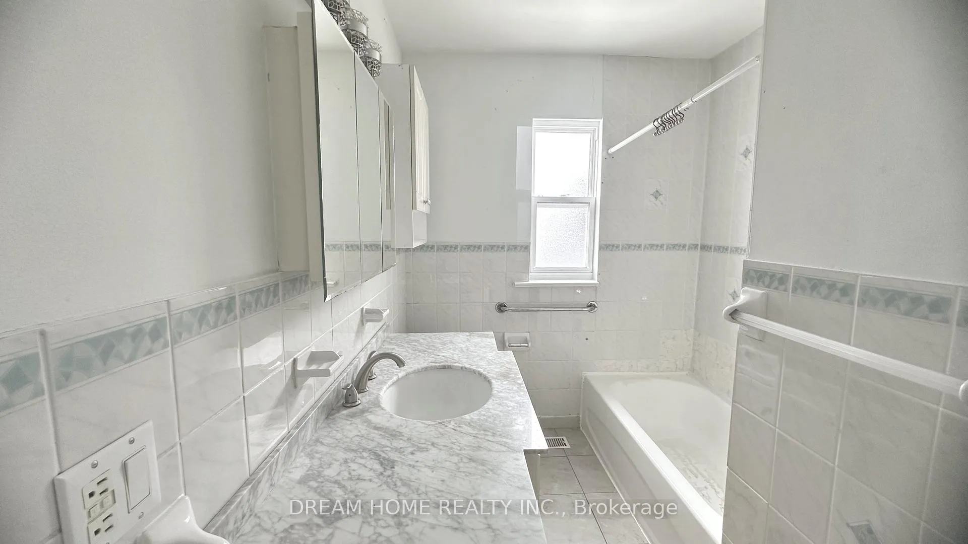 Photo 8 of Unit Main, 83 Cornwallis Drive, Scarborough, Dorset Park — HOMEH