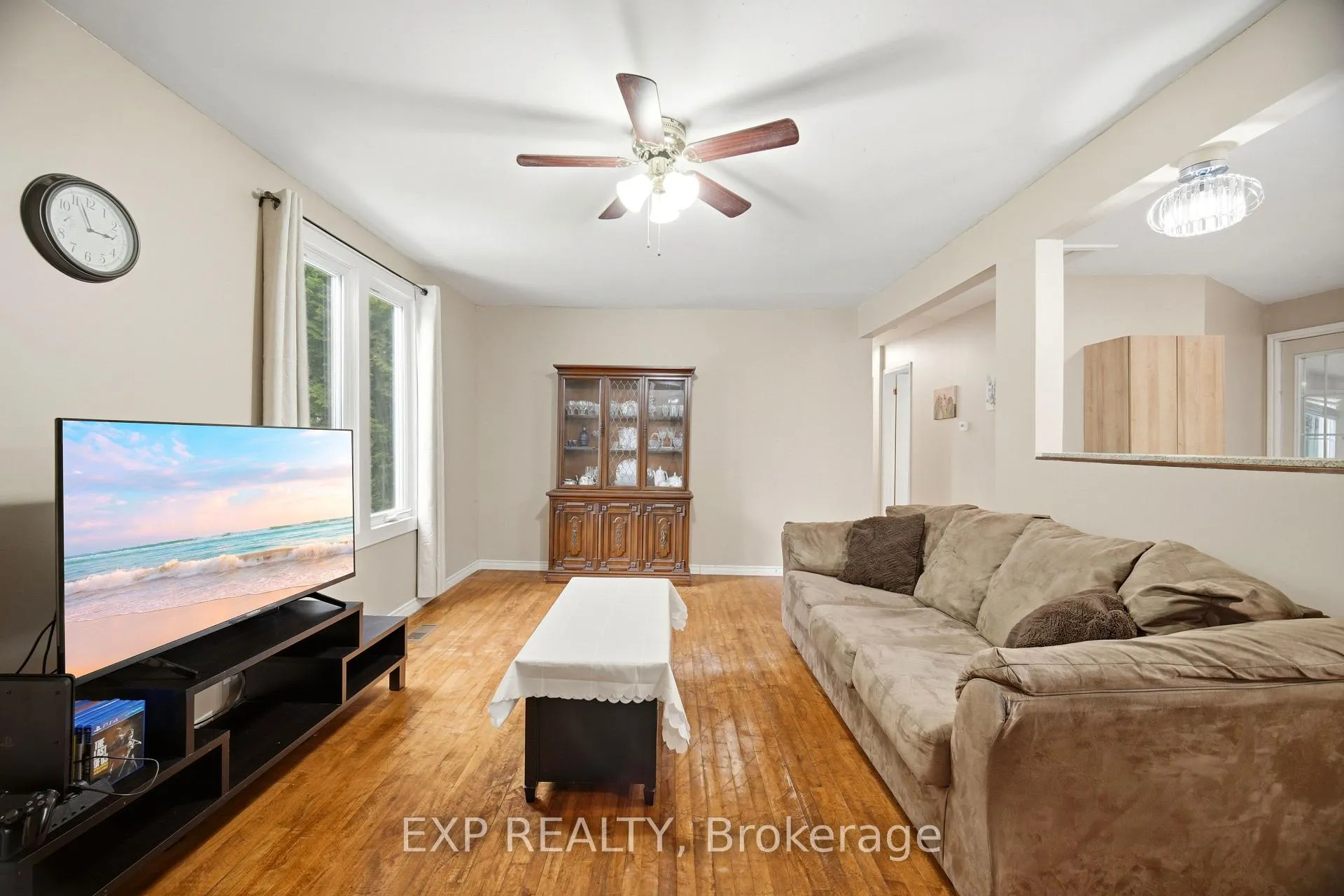 Photo 7 of 217 McDonald Boulevard, Halton Hills, Acton — HOMEH