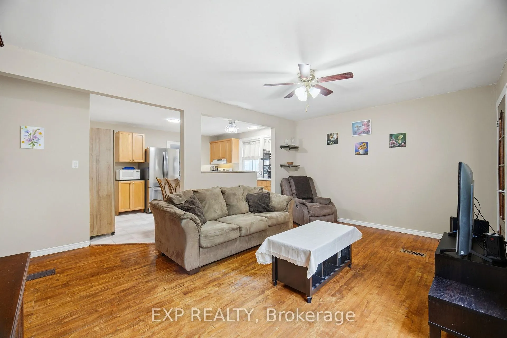 Photo 9 of 217 McDonald Boulevard, Halton Hills, Acton — HOMEH
