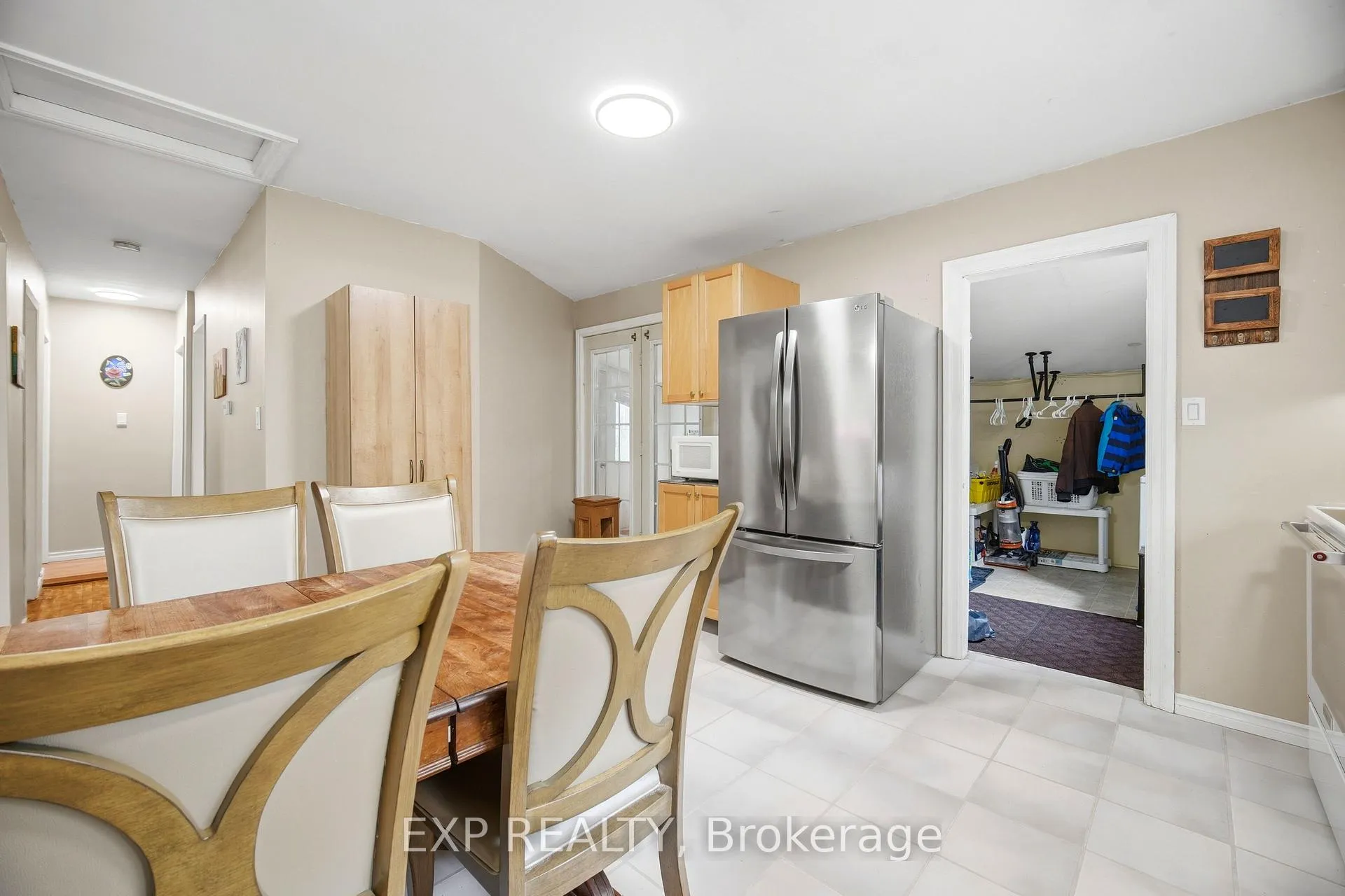 Photo 15 of 217 McDonald Boulevard, Halton Hills, Acton — HOMEH