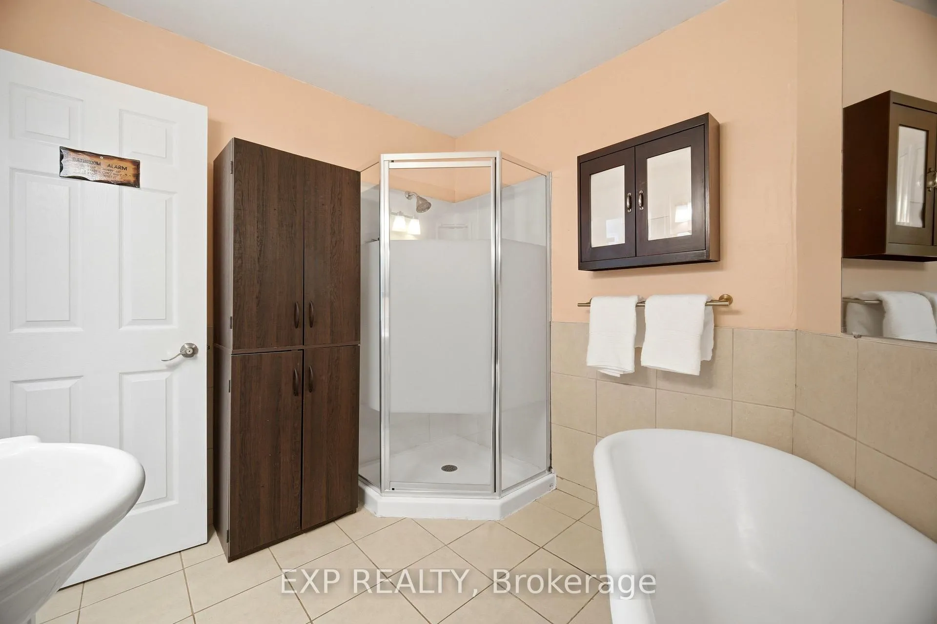 Photo 18 of 217 McDonald Boulevard, Halton Hills, Acton — HOMEH