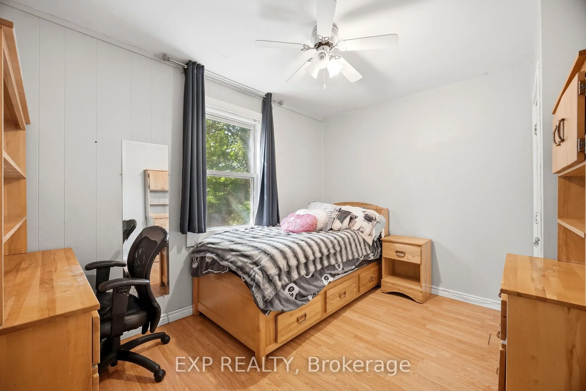 Photo 24 of 217 McDonald Boulevard, Halton Hills, Acton — HOMEH