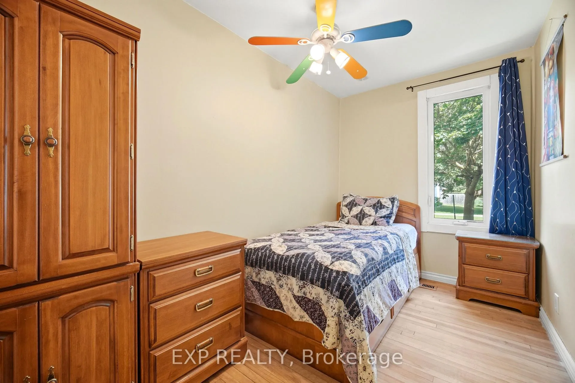 Photo 25 of 217 McDonald Boulevard, Halton Hills, Acton — HOMEH