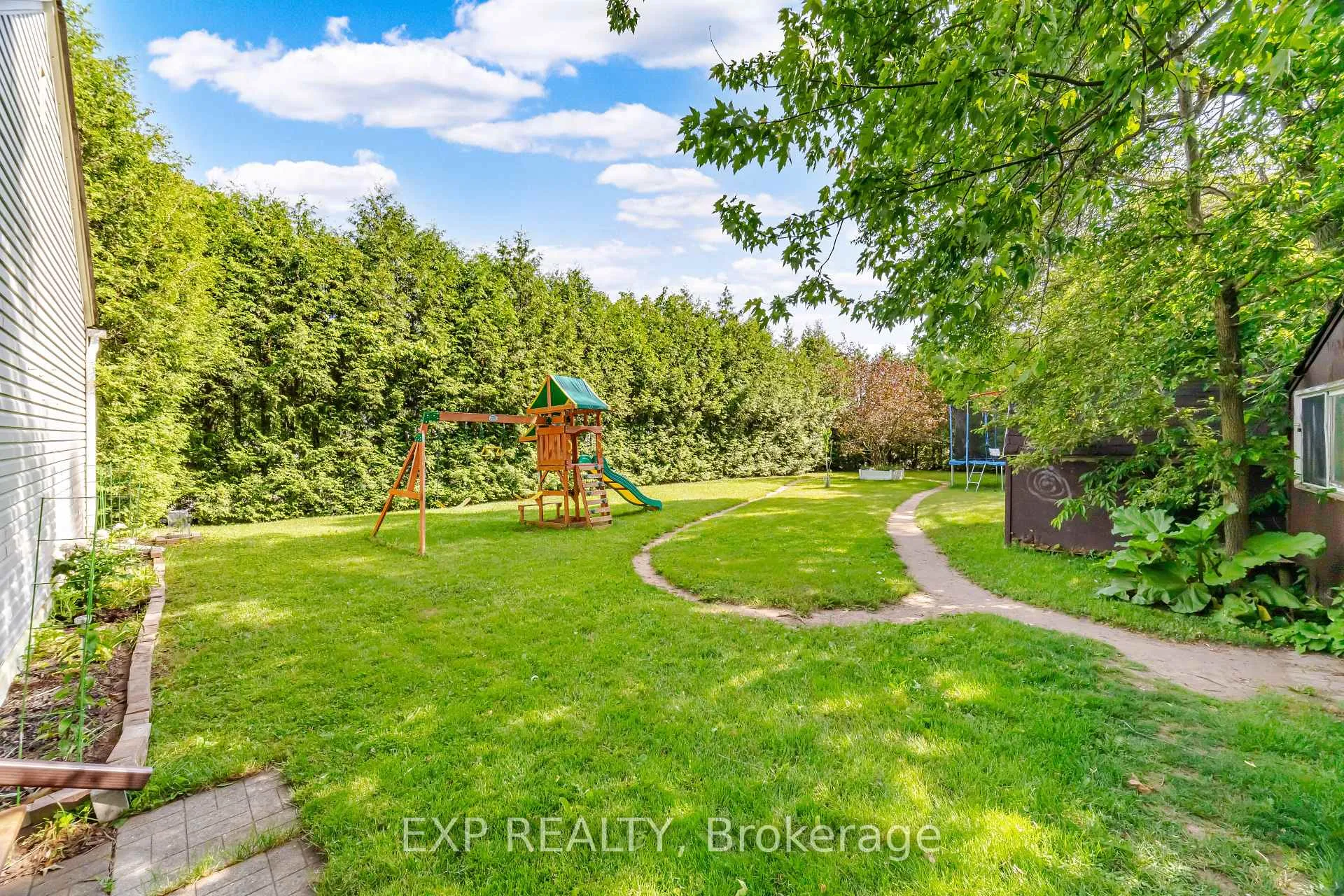 Photo 29 of 217 McDonald Boulevard, Halton Hills, Acton — HOMEH