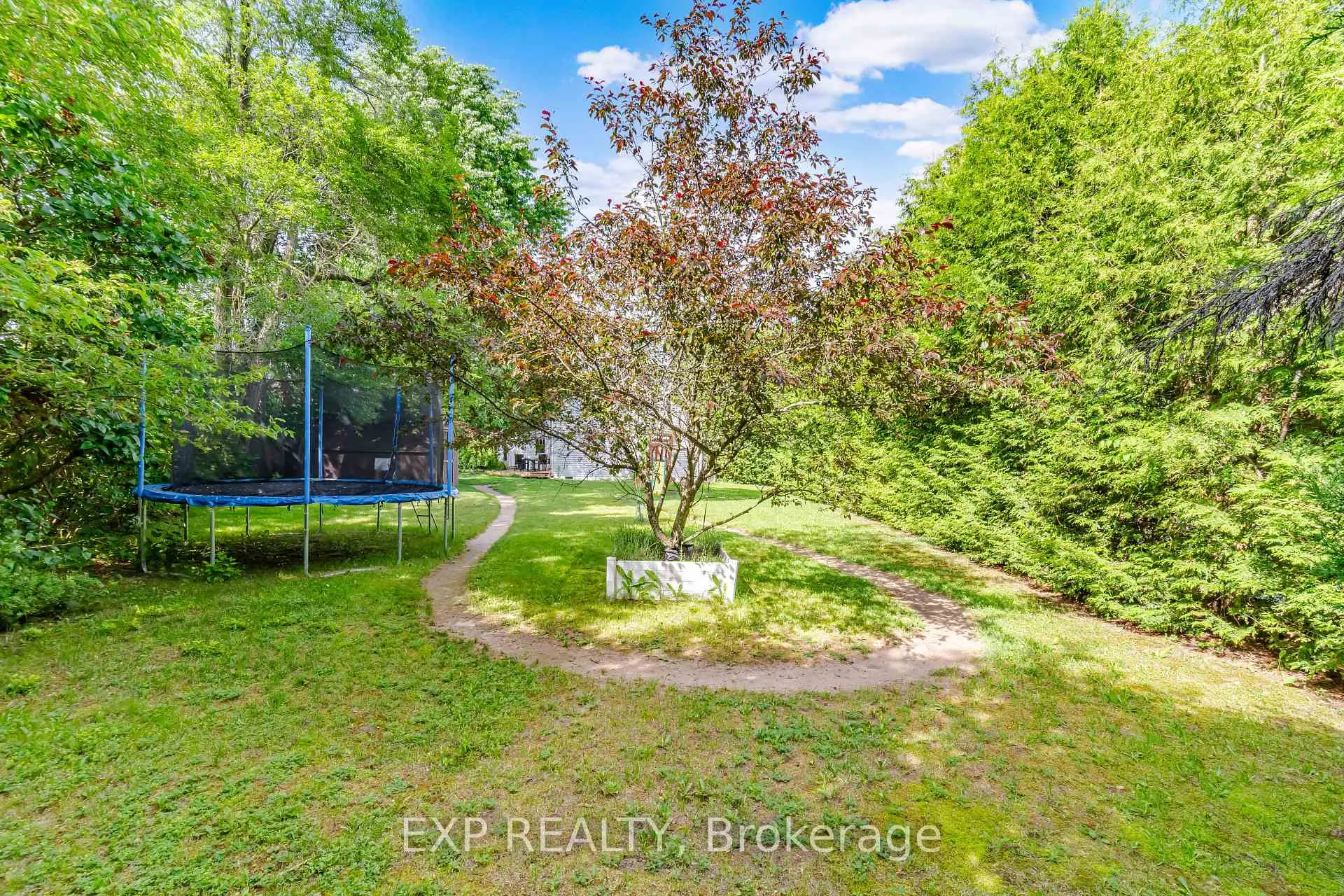 Photo 34 of 217 McDonald Boulevard, Halton Hills, Acton — HOMEH