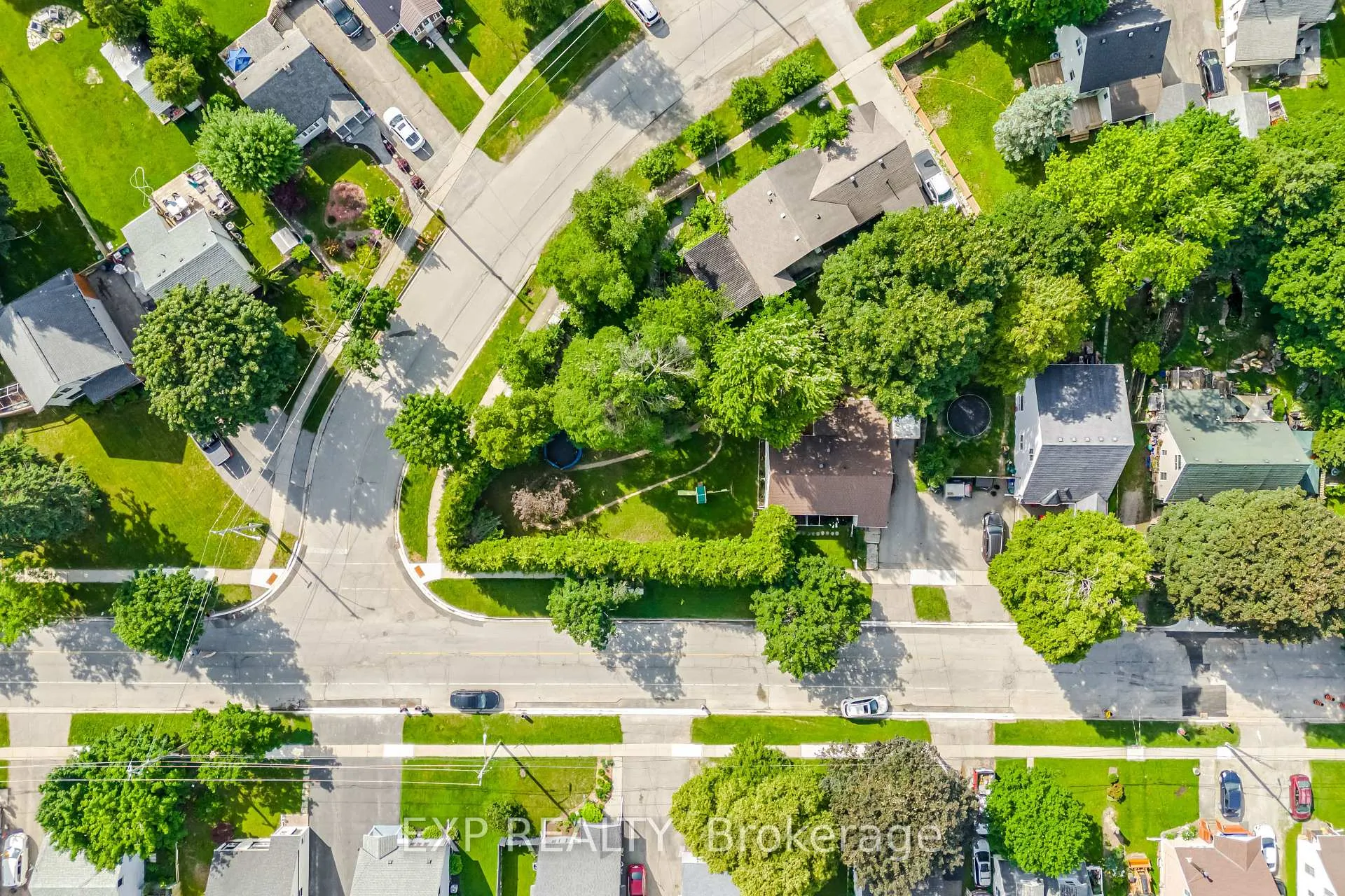 Photo 43 of 217 McDonald Boulevard, Halton Hills, Acton — HOMEH