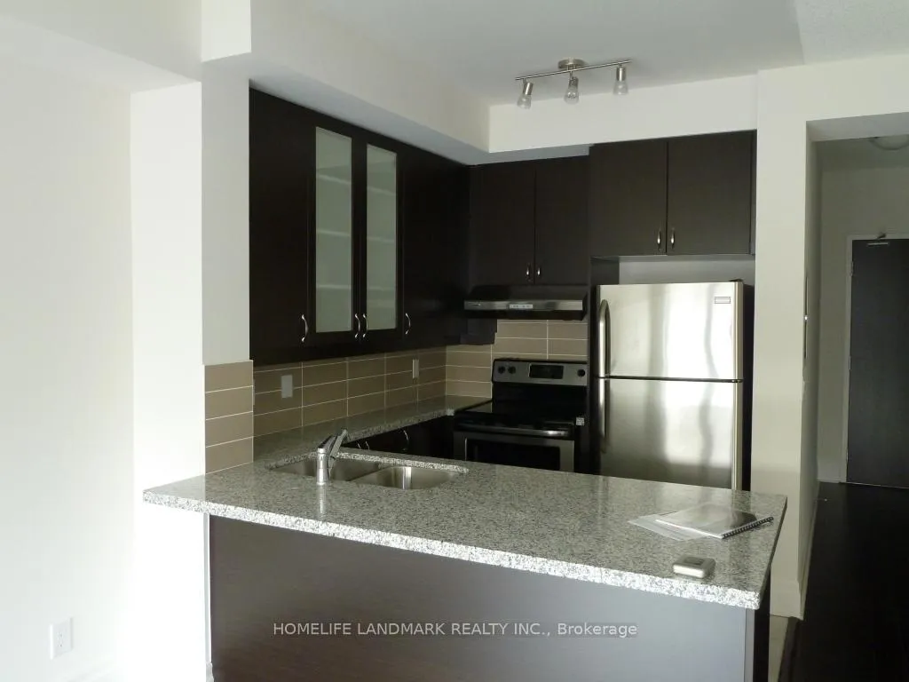 Photo 2 of Unit 317, 111 Upper Duke Crescent, Markham, Unionville — HOMEH