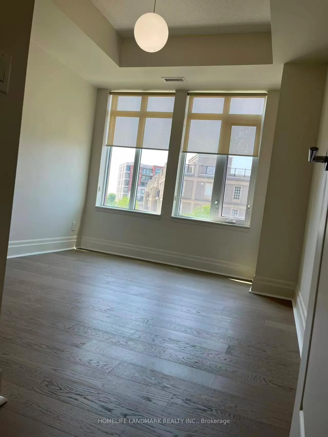 Photo 6 of Unit 317, 111 Upper Duke Crescent, Markham, Unionville — HOMEH