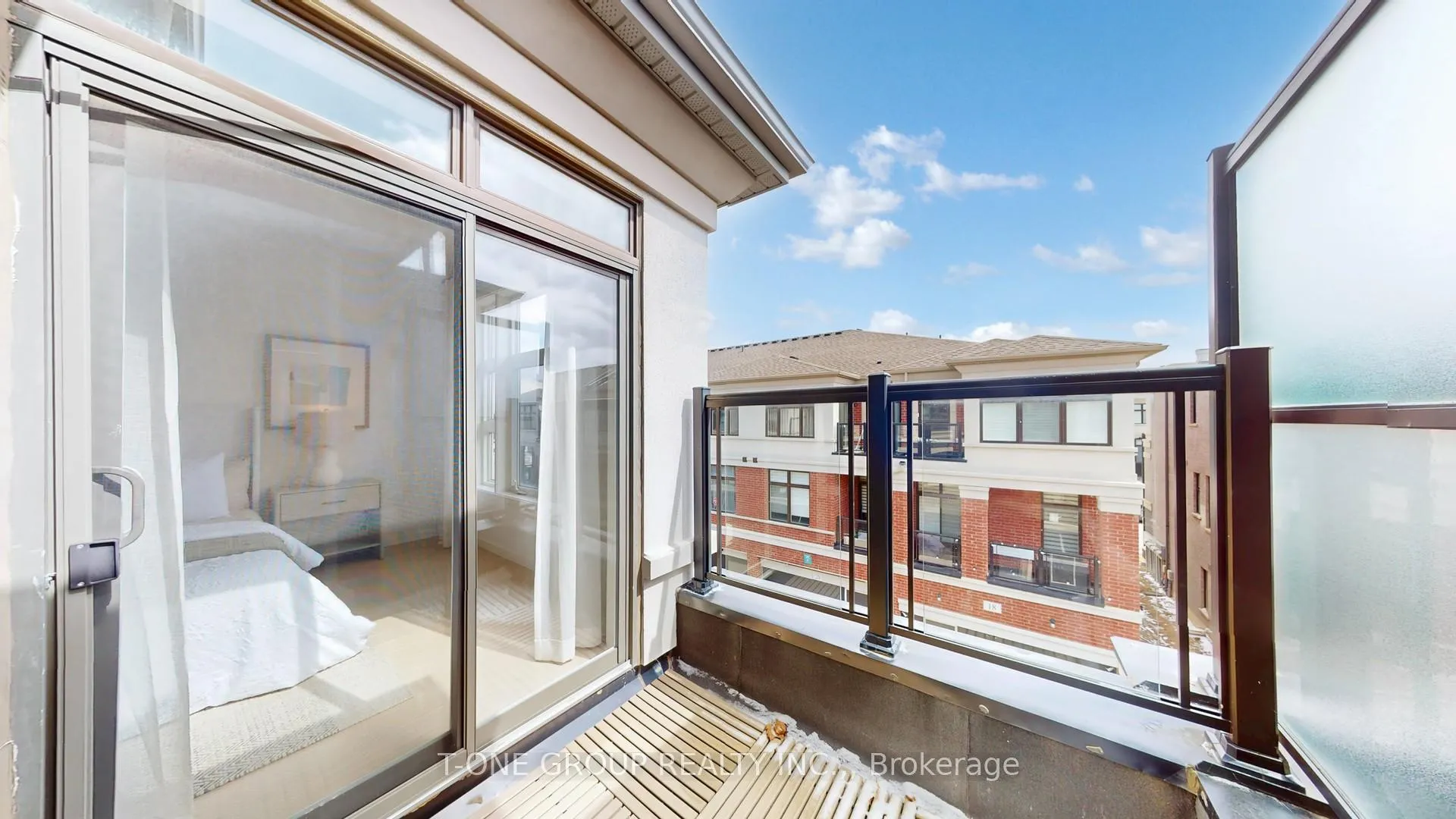Photo 22 of 20 Pantheon Lane, Markham, Wismer — HOMEH