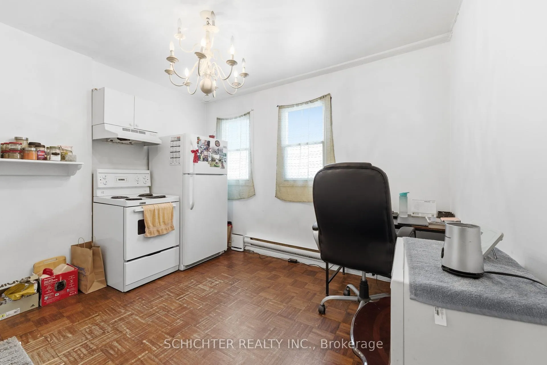 Photo 6 of Unit 3, 705 Vaughan Road, Toronto, Oakwood Village — HOMEH