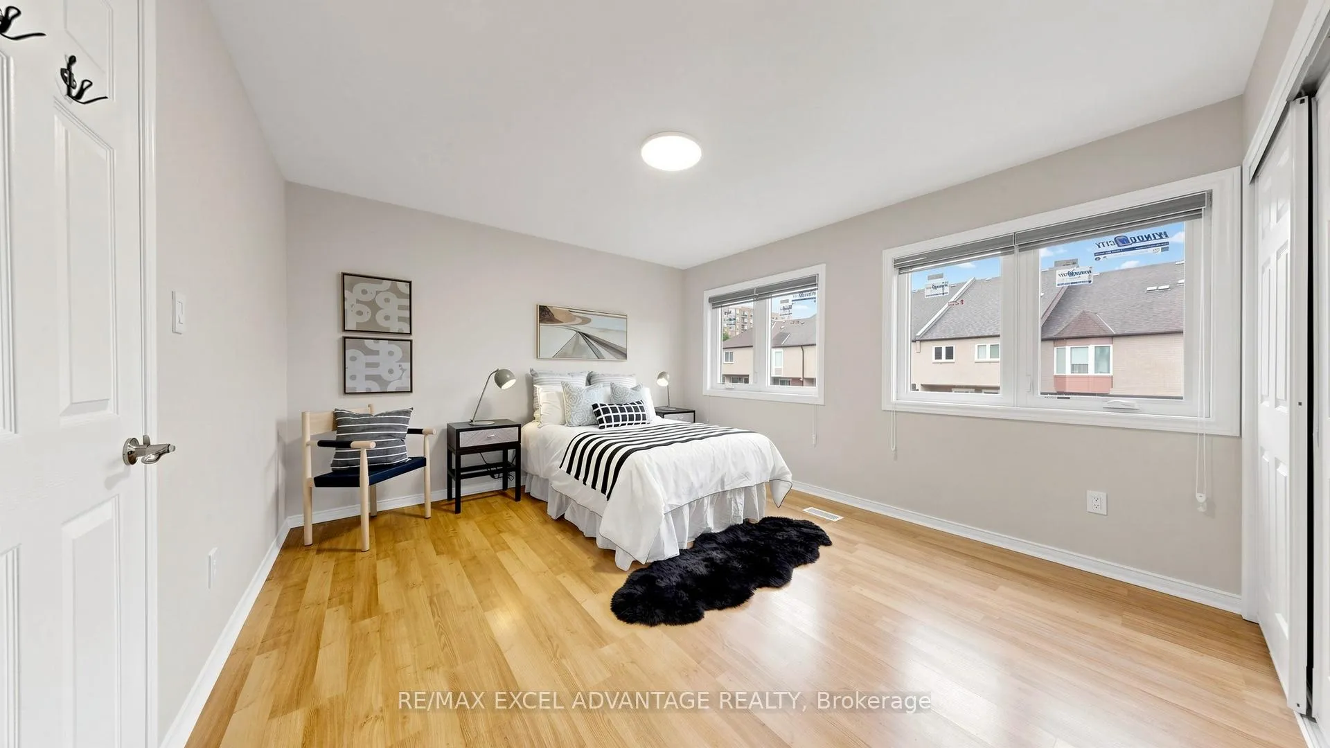 Photo 17 of 12 Azalea Gateway, Markham, Commerce Valley — HOMEH
