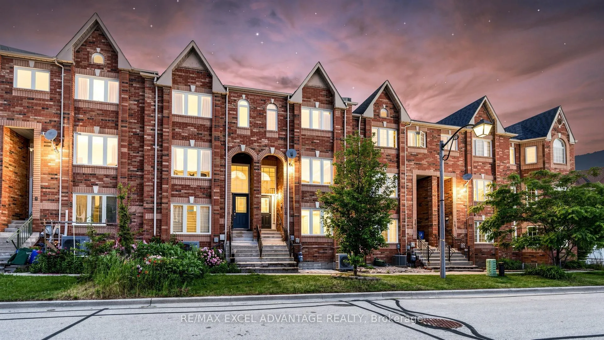 Photo 31 of 12 Azalea Gateway, Markham, Commerce Valley — HOMEH