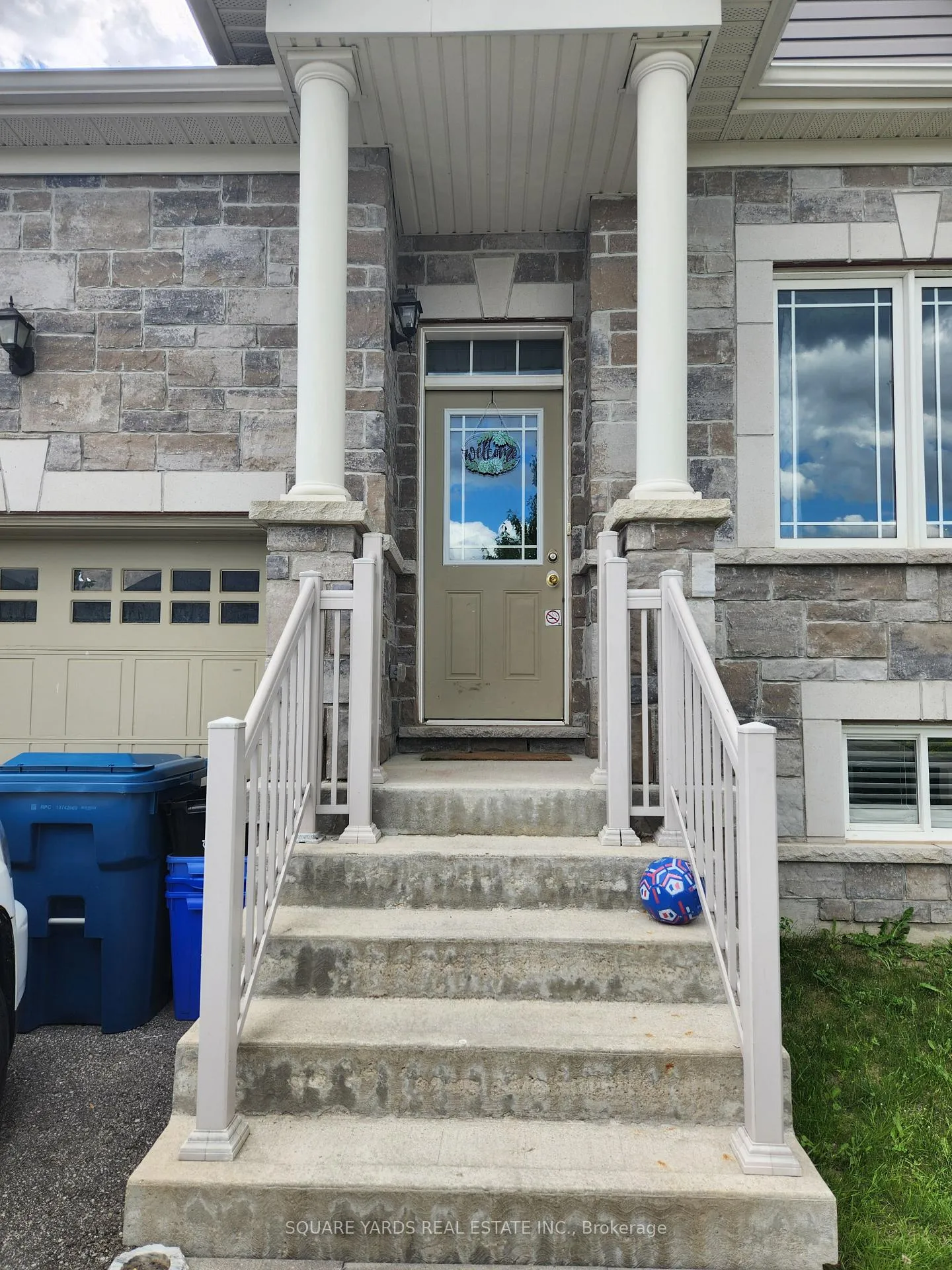 Photo 2 of 185 Isabella Drive, Orillia — HOMEH