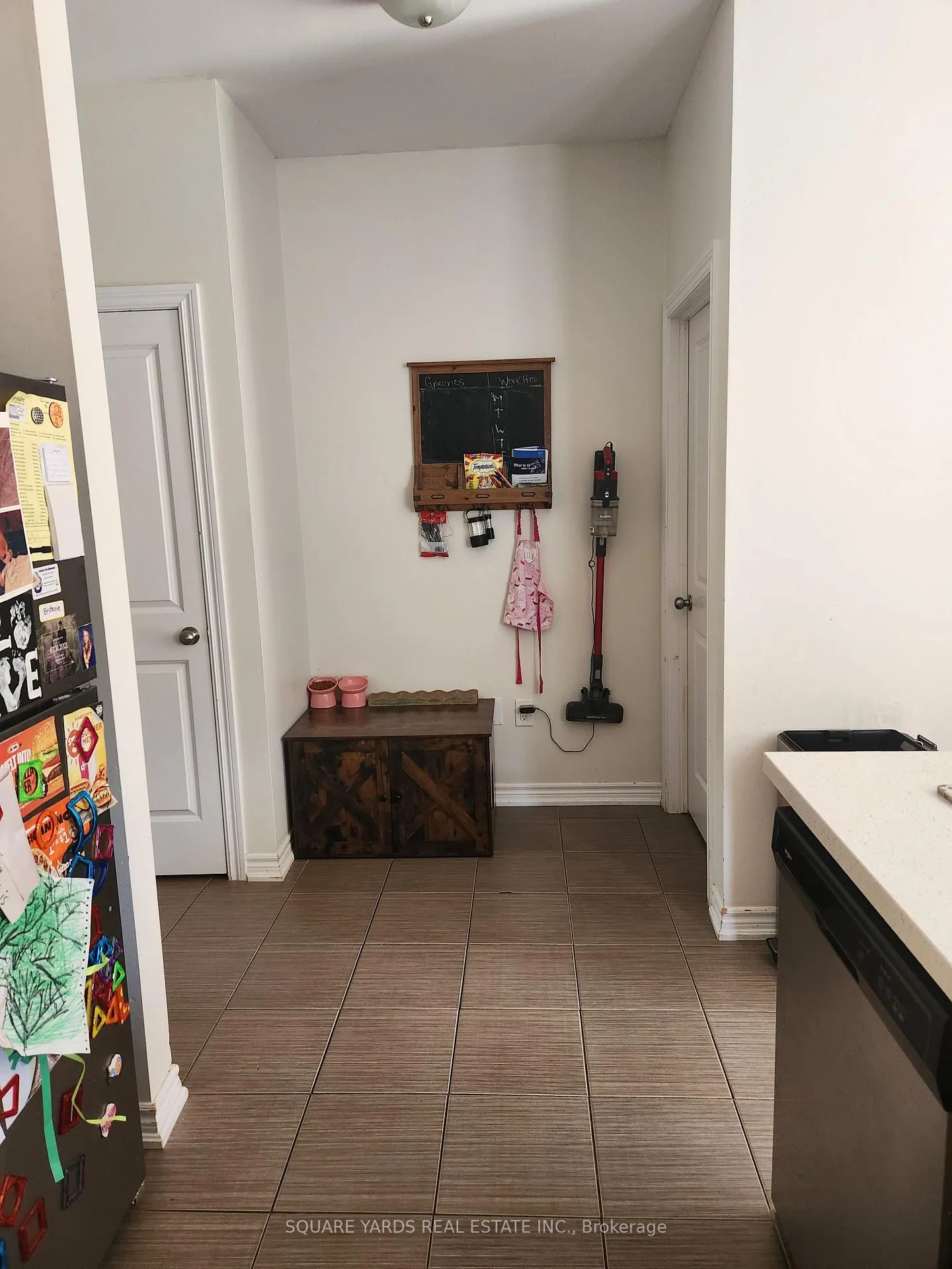 Photo 20 of 185 Isabella Drive, Orillia — HOMEH