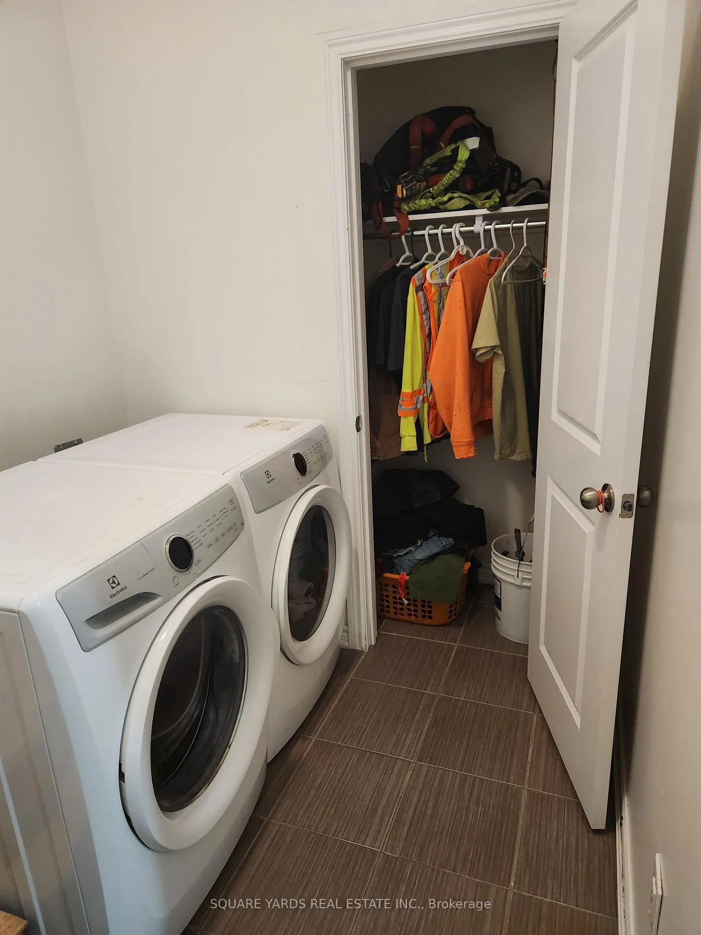 Photo 24 of 185 Isabella Drive, Orillia — HOMEH