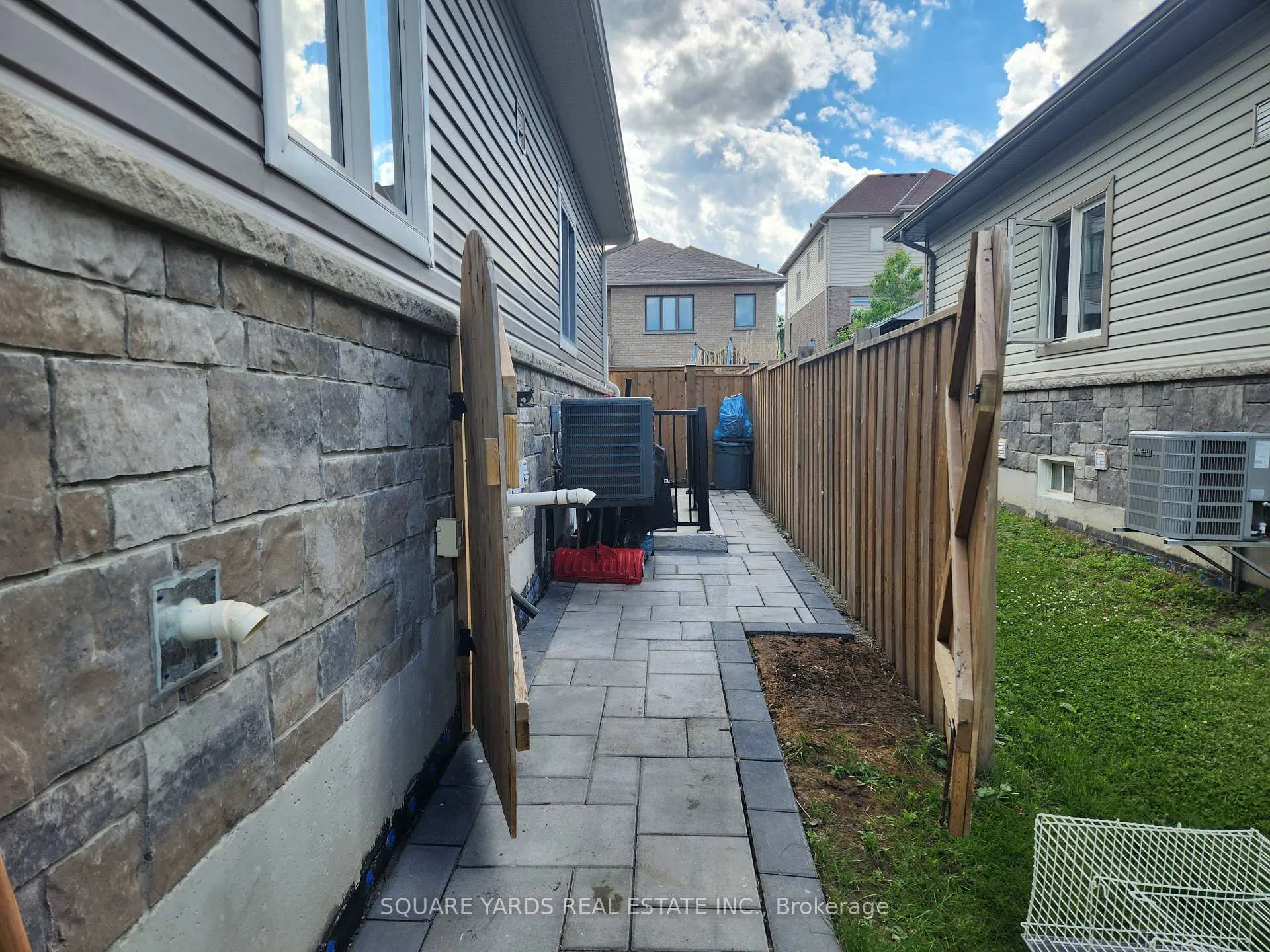 Photo 43 of 185 Isabella Drive, Orillia — HOMEH
