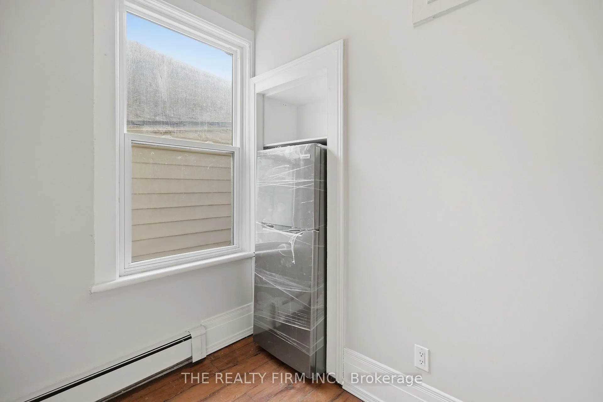 Photo 7 of Unit 2, 22 Victor Street, London, South F — HOMEH