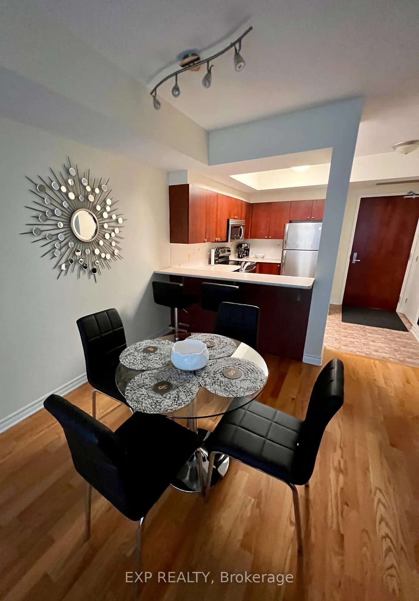 Photo 11 of Unit 1002, 200 Rideau Street, Ottawa, Sandy Hill — HOMEH