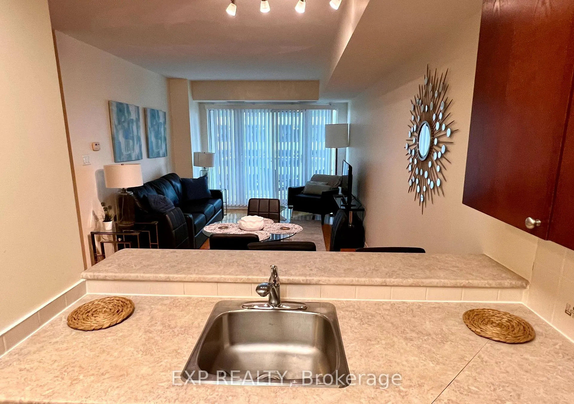 Photo 13 of Unit 1002, 200 Rideau Street, Ottawa, Sandy Hill — HOMEH
