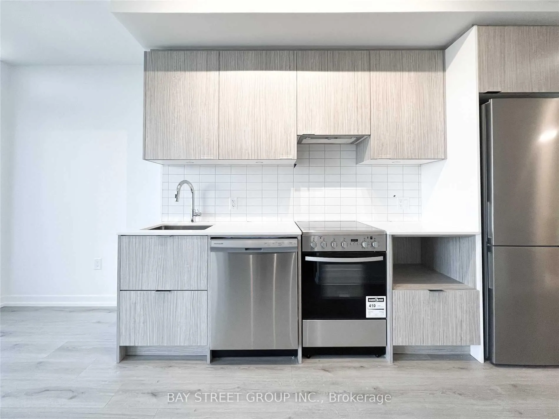 Photo 7 of Unit 4906, 395 Bloor Street E, Toronto, North St. James Town — HOMEH