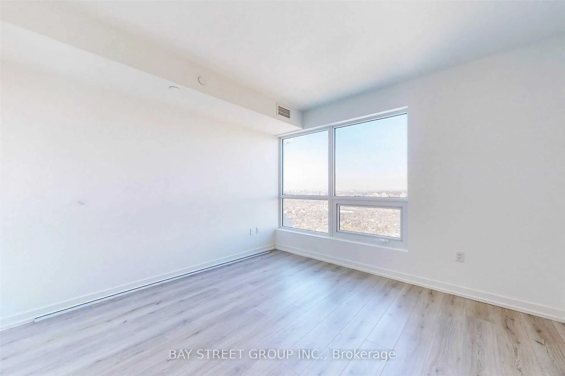 Photo 11 of Unit 4906, 395 Bloor Street E, Toronto, North St. James Town — HOMEH