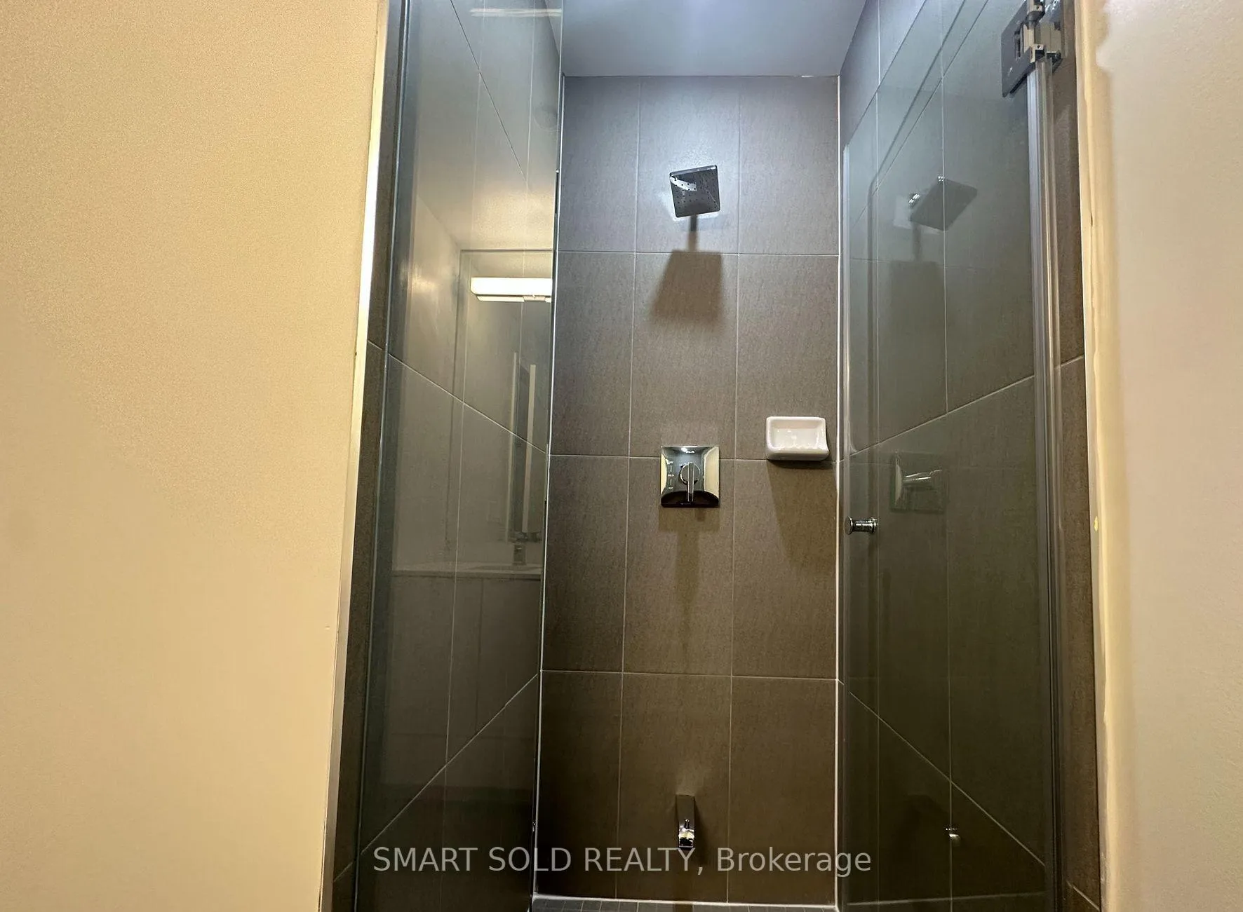 Photo 12 of Unit 607 E, 70 Princess Street E, Toronto, Waterfront Communities — HOMEH
