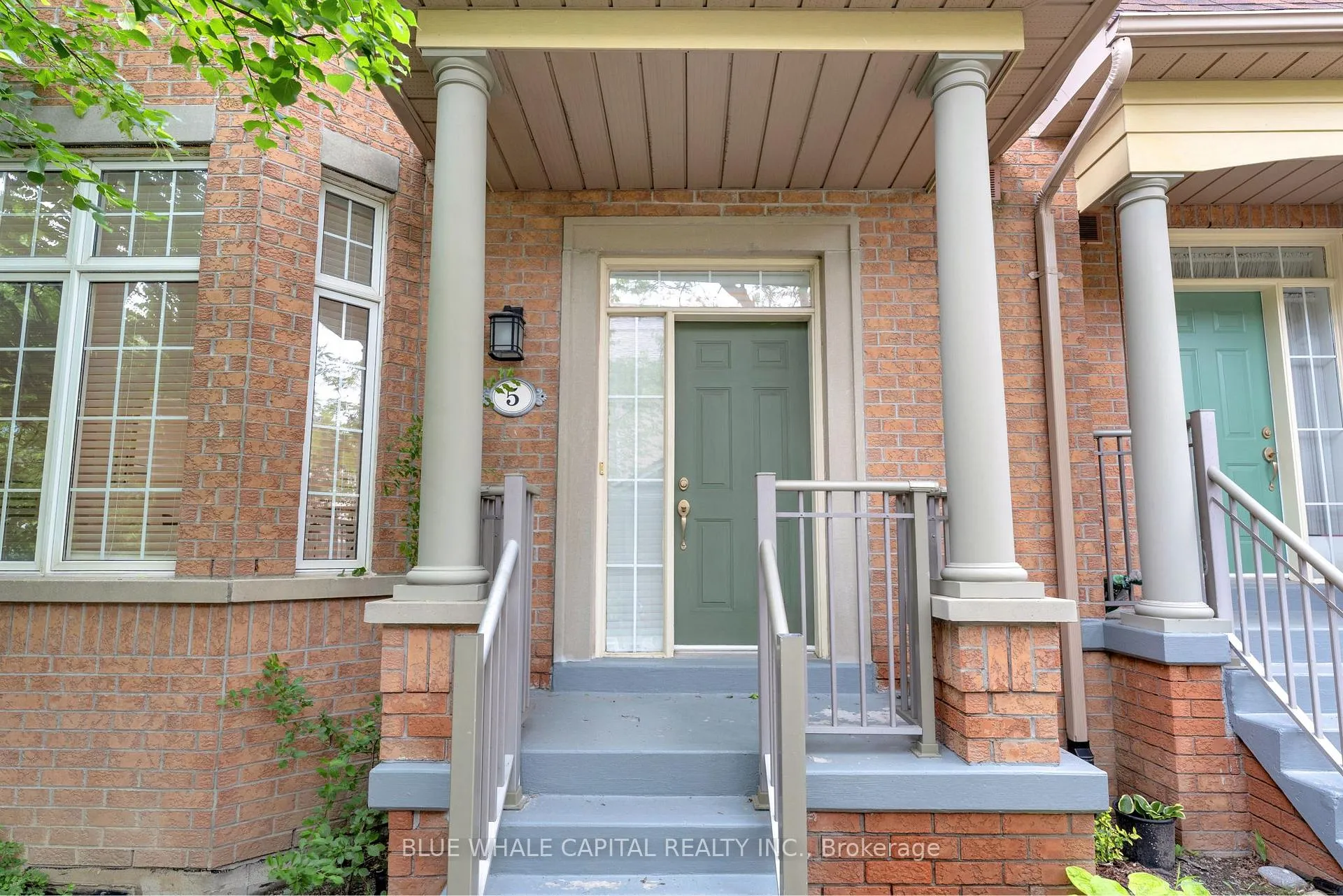 Photo 5 of 5 Legends Way, Markham, Unionville — HOMEH